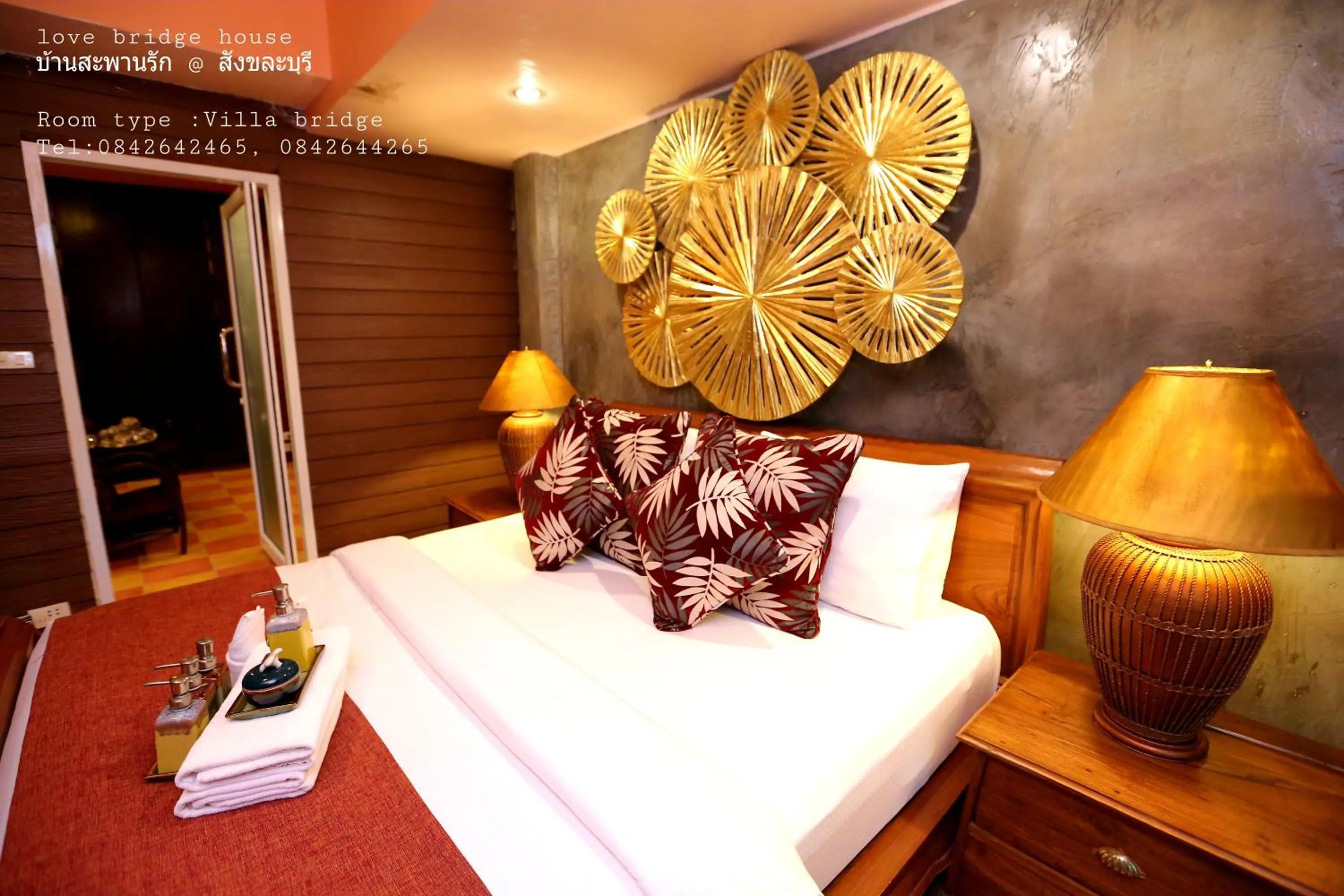 Bed in Love Bridge House บ้านสะพานรัก