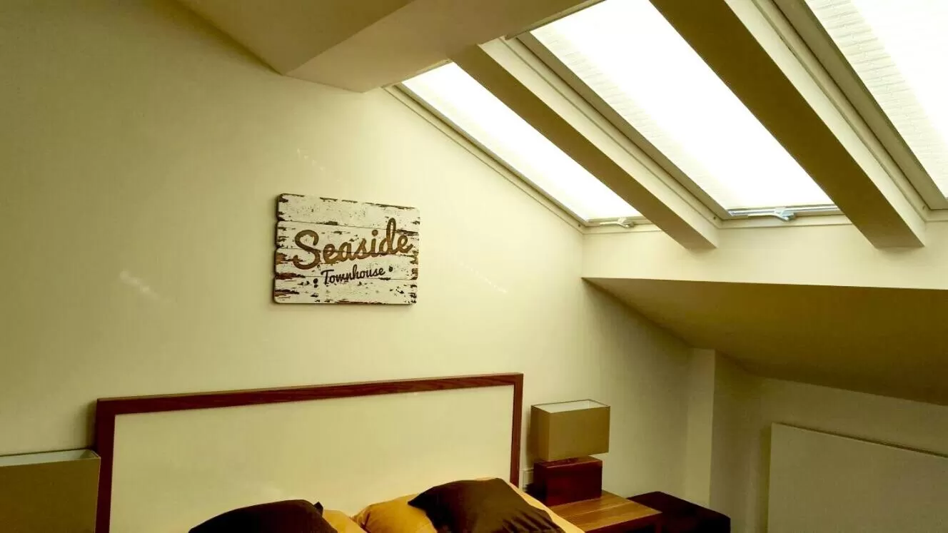 Photo of the whole room in Seaside-Townhouse