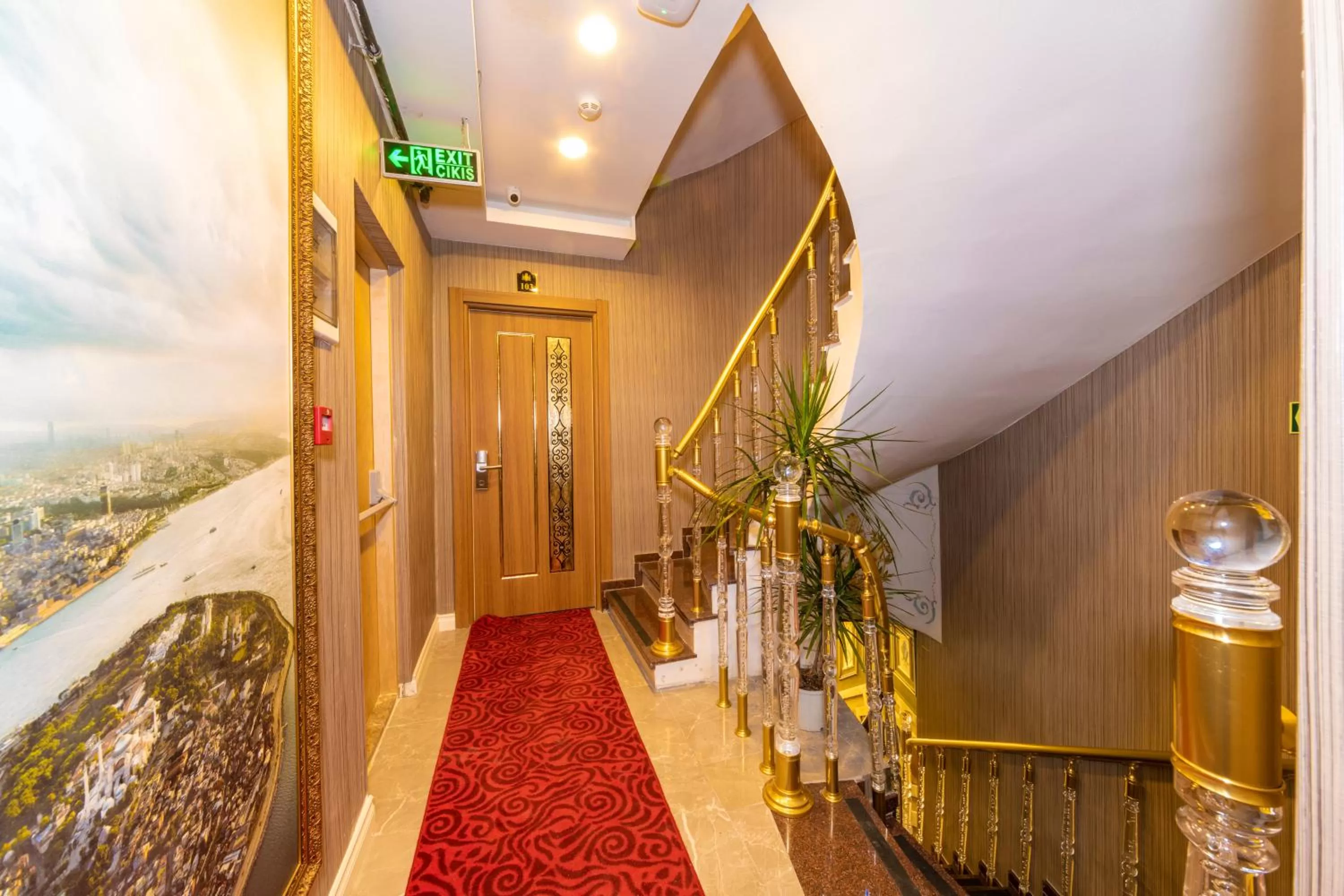 Decorative detail in Golden Sand Hotel