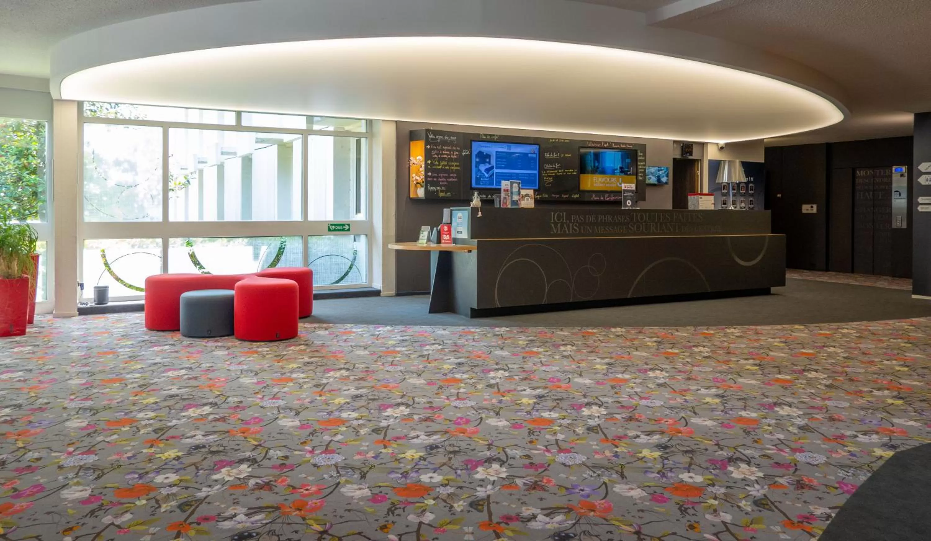 Property building in Kyriad Montchanin le Creusot