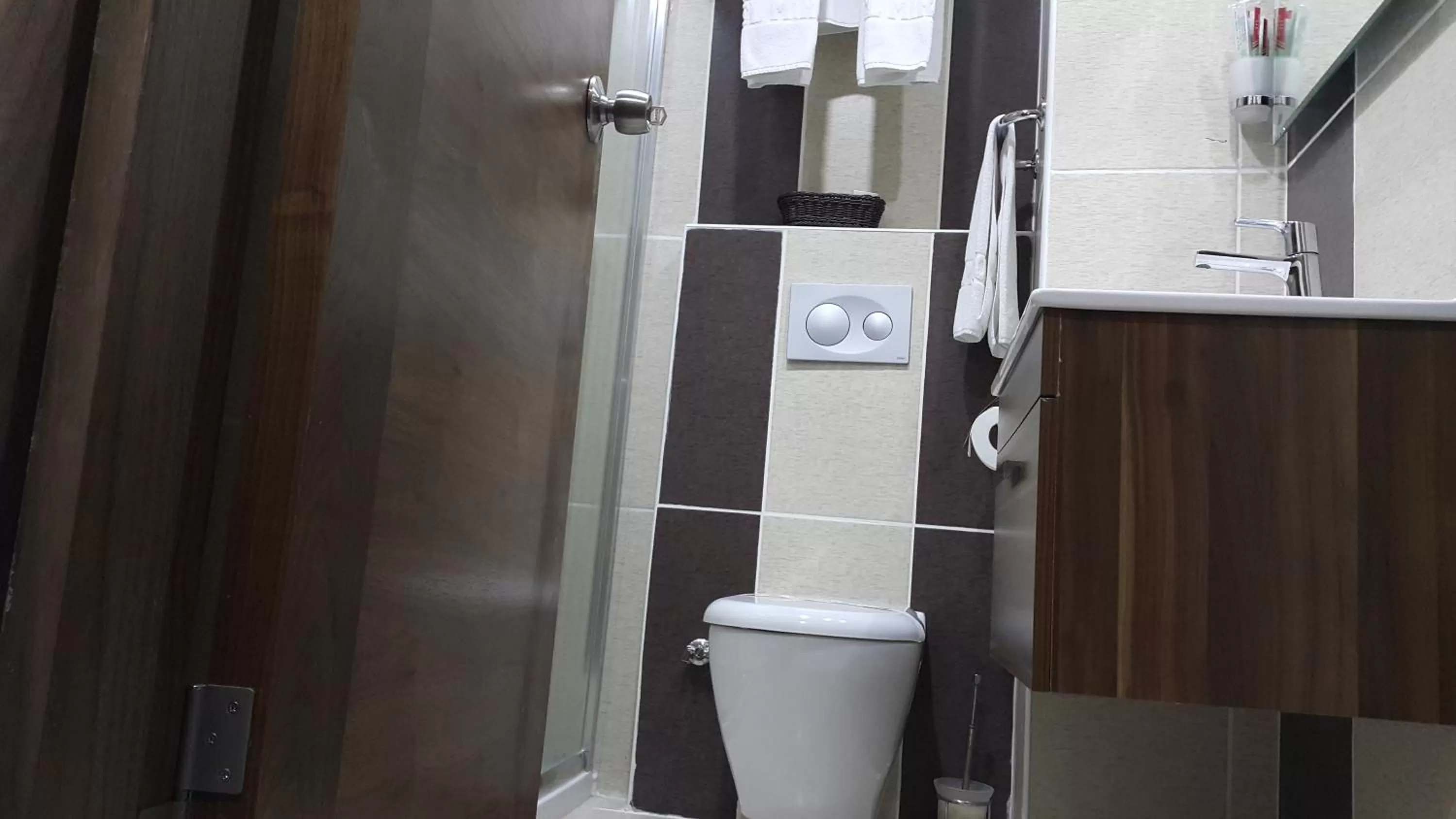 Shower, Bathroom in Miroglu Hotel