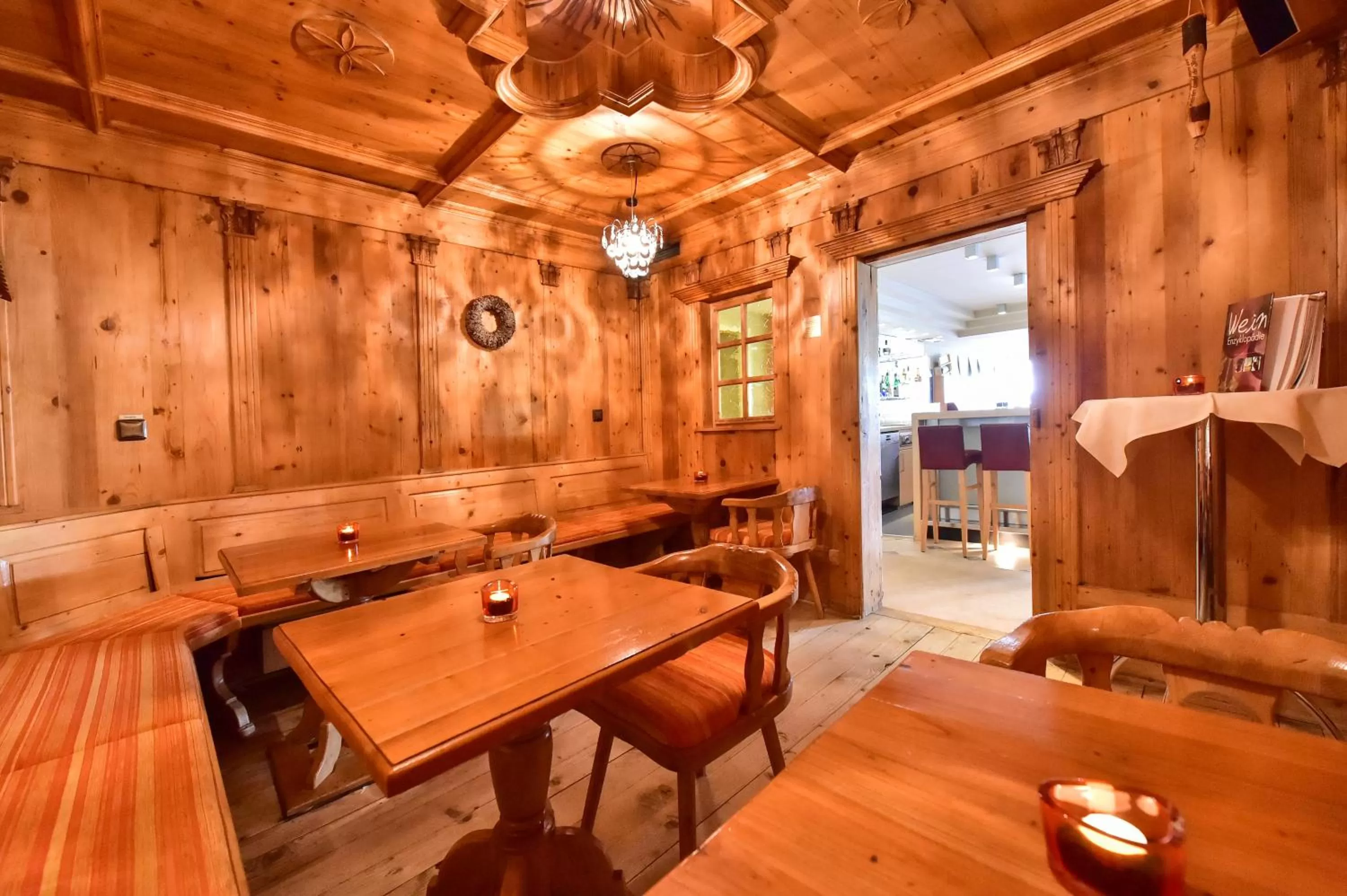 Lounge or bar in STADT HOTEL Iserlohn