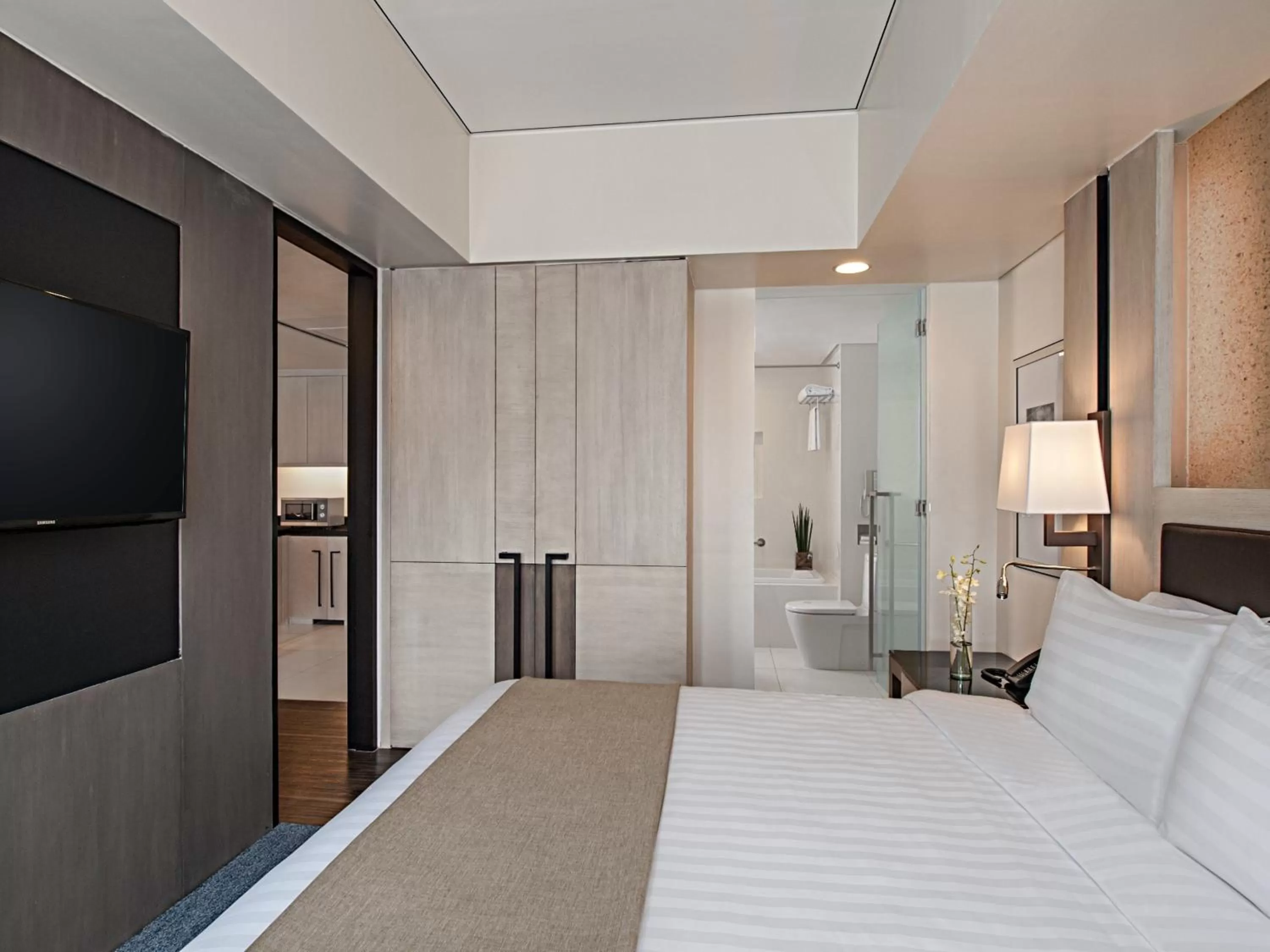 Bed in Seda Bonifacio Global City