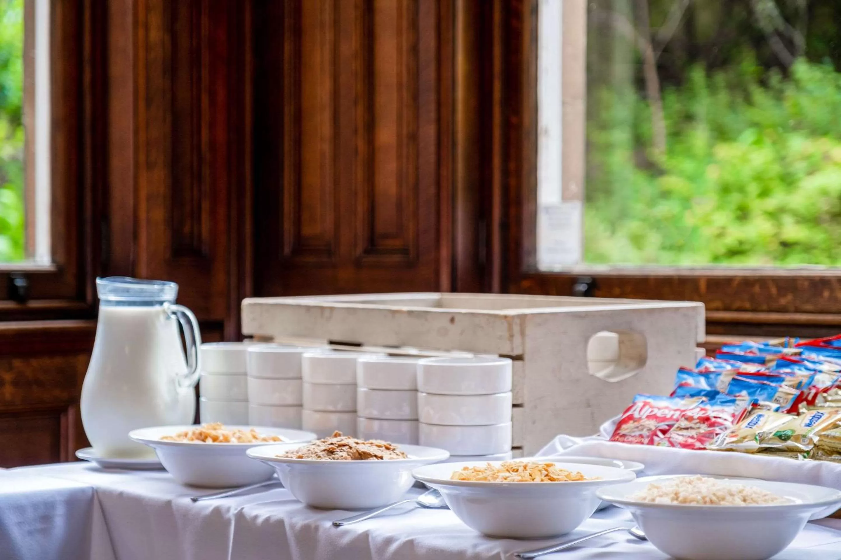 Restaurant/places to eat in Makeney Hall Hotel