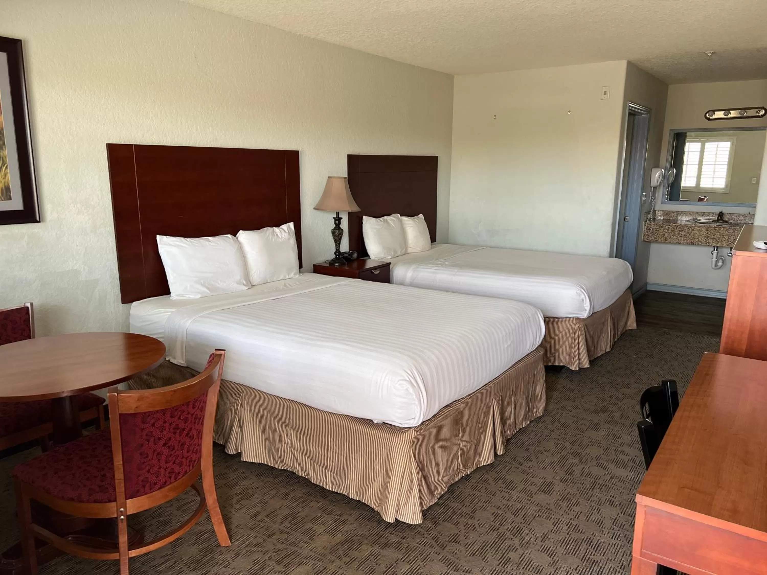 Deluxe Double Room (2 Adults + 1 Child) in Hotel Bien Venido