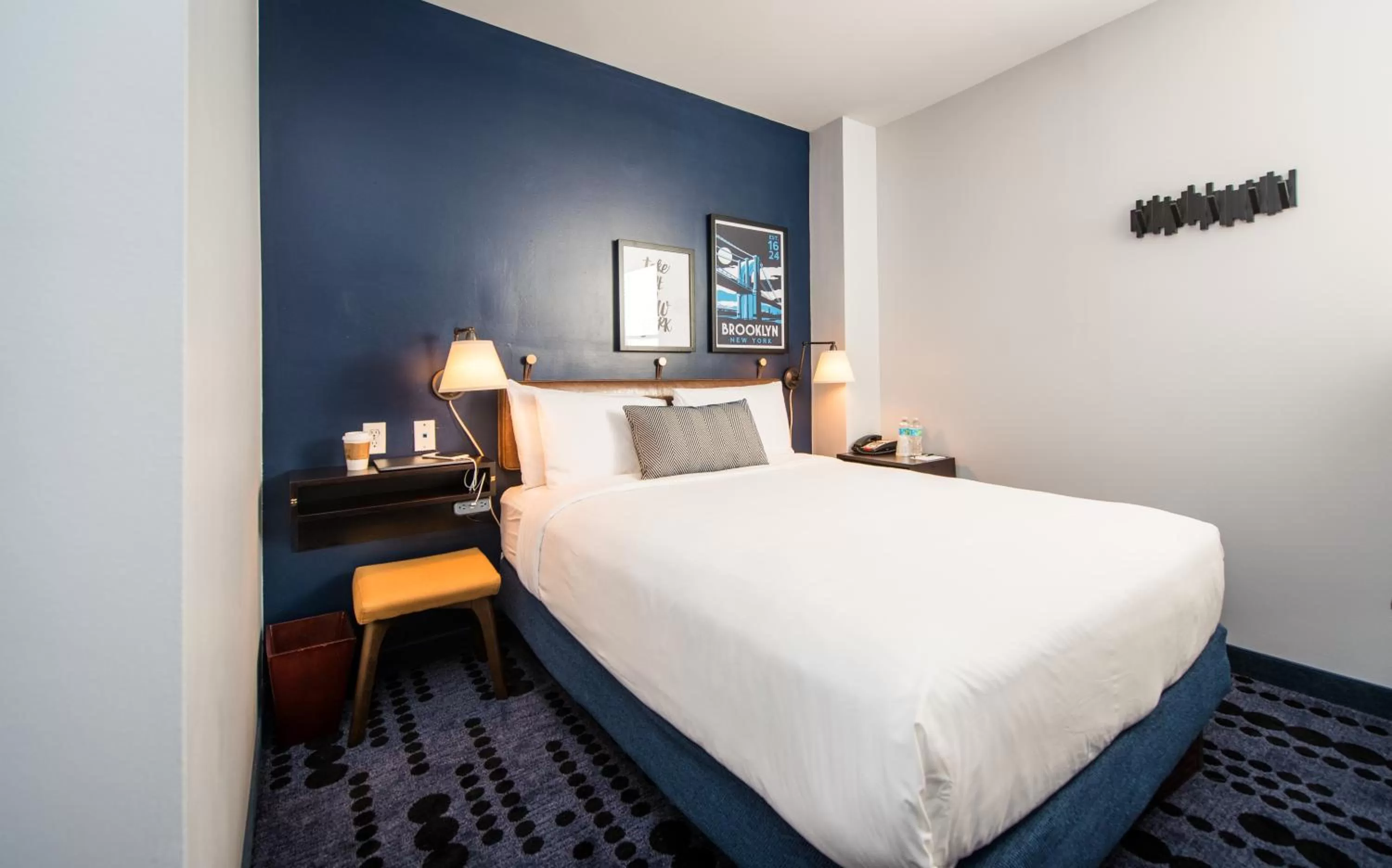 Other, Bed in U Hotel Fifth Avenue, Empire State Building