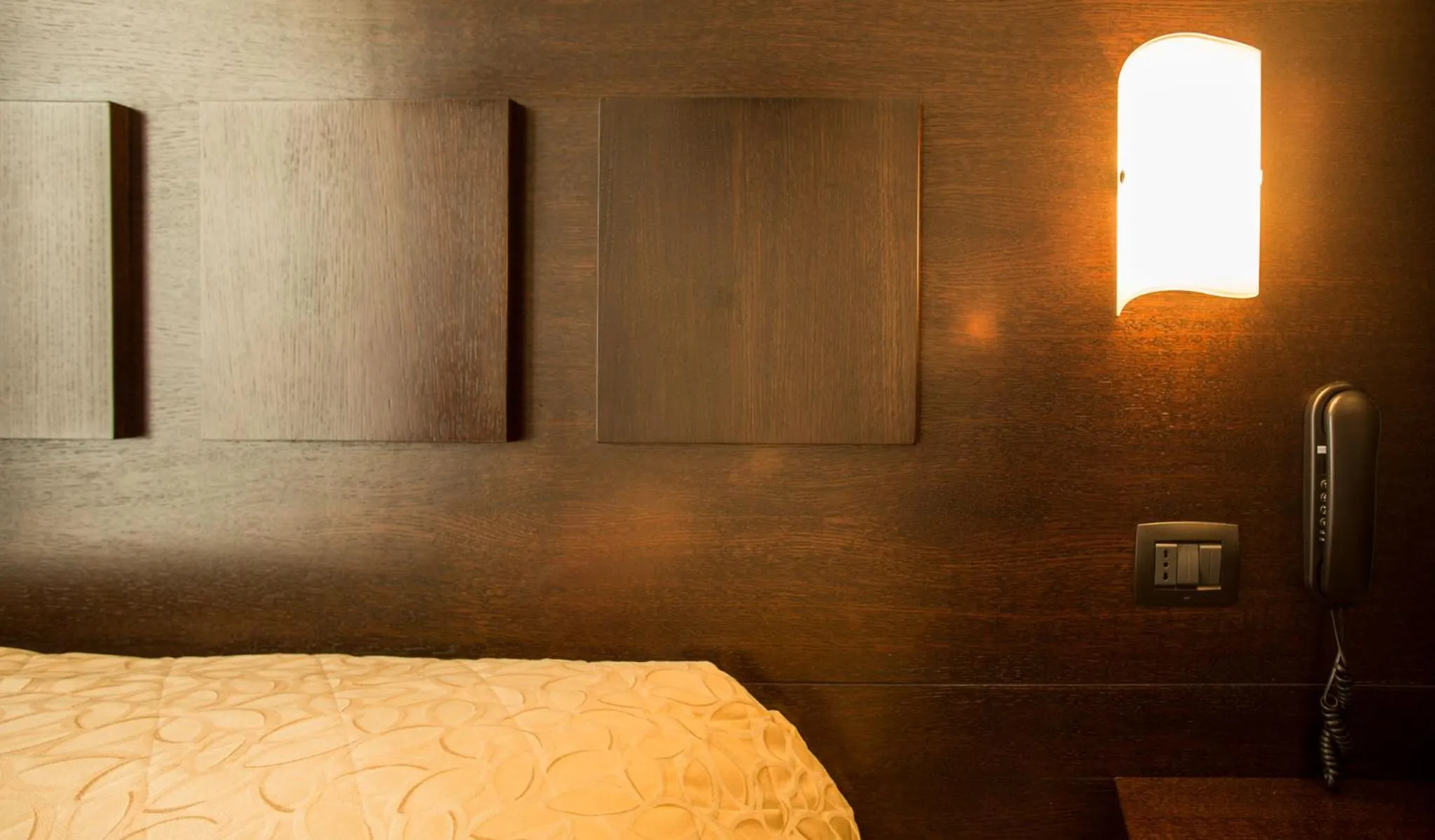 Decorative detail, Bed in Hotel I Crespi