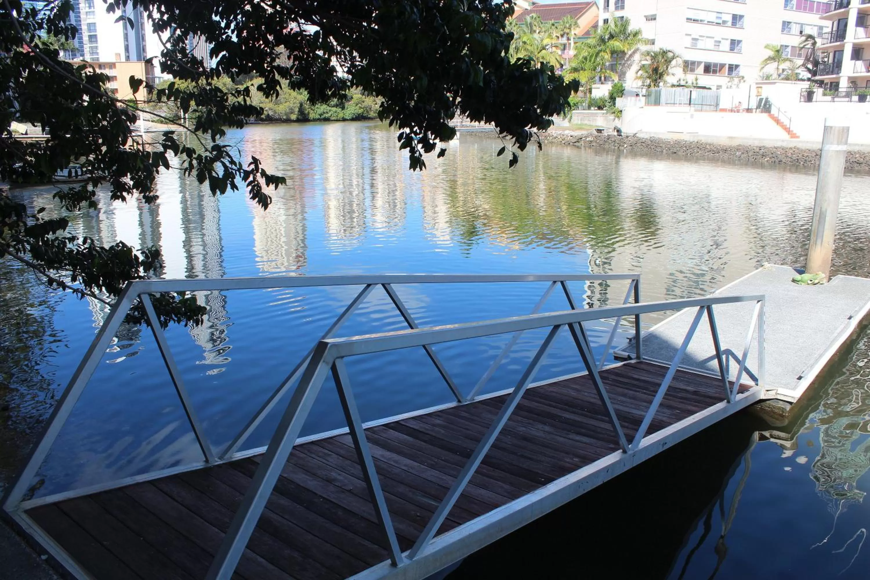 River view in Surfers Del Rey