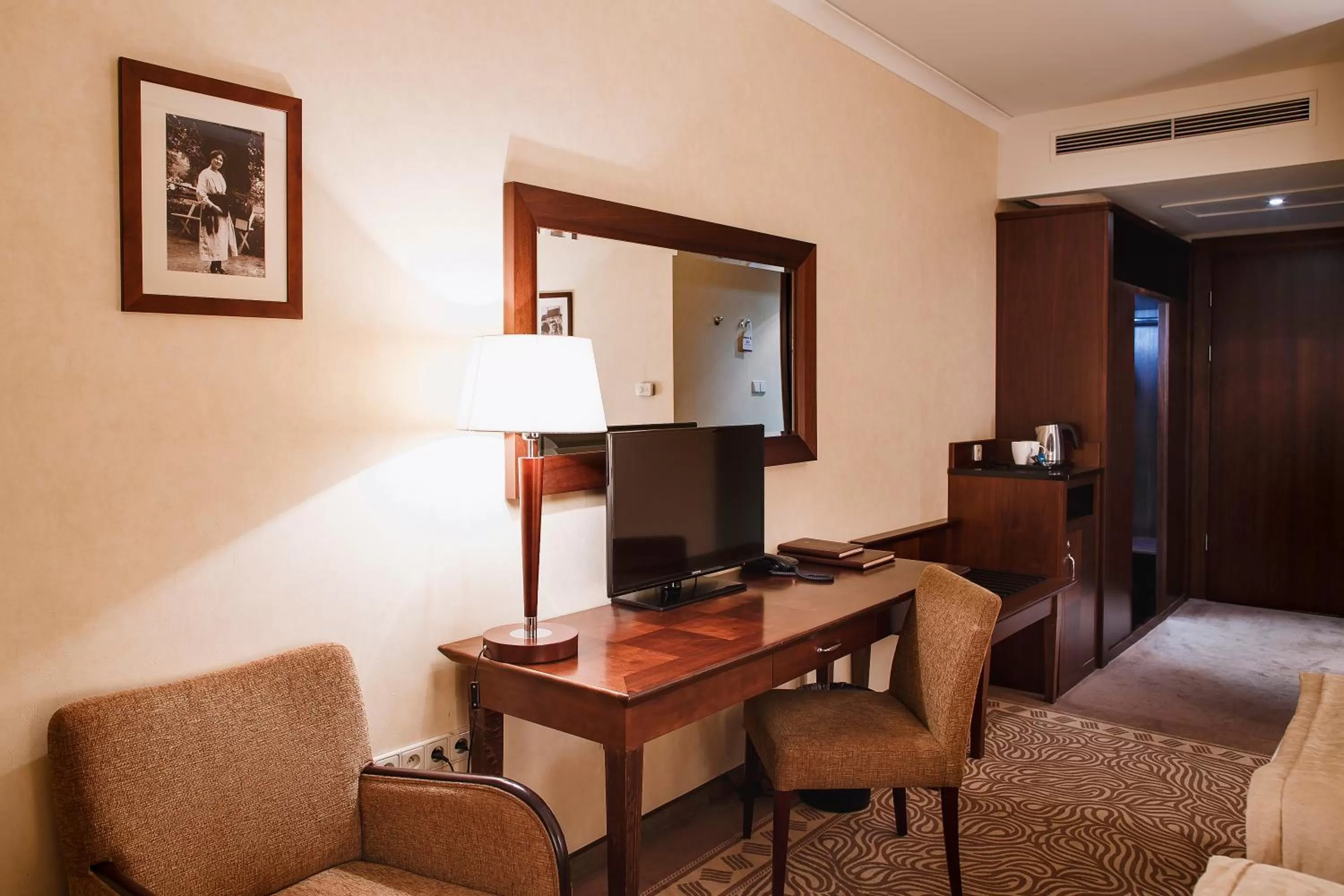 Photo of the whole room in Hotel Król Kazimierz