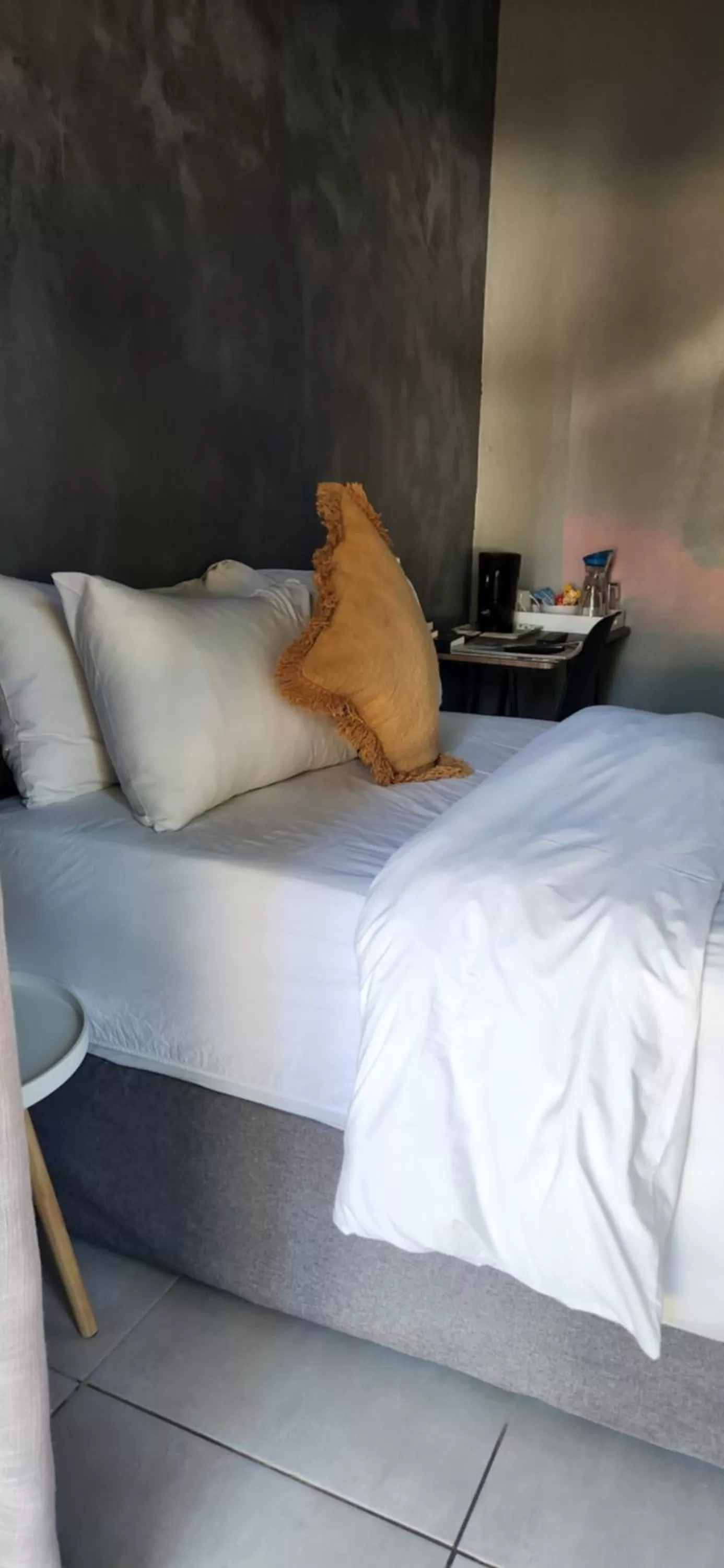 Bed in Livingwaters Self-Catering Accommodation