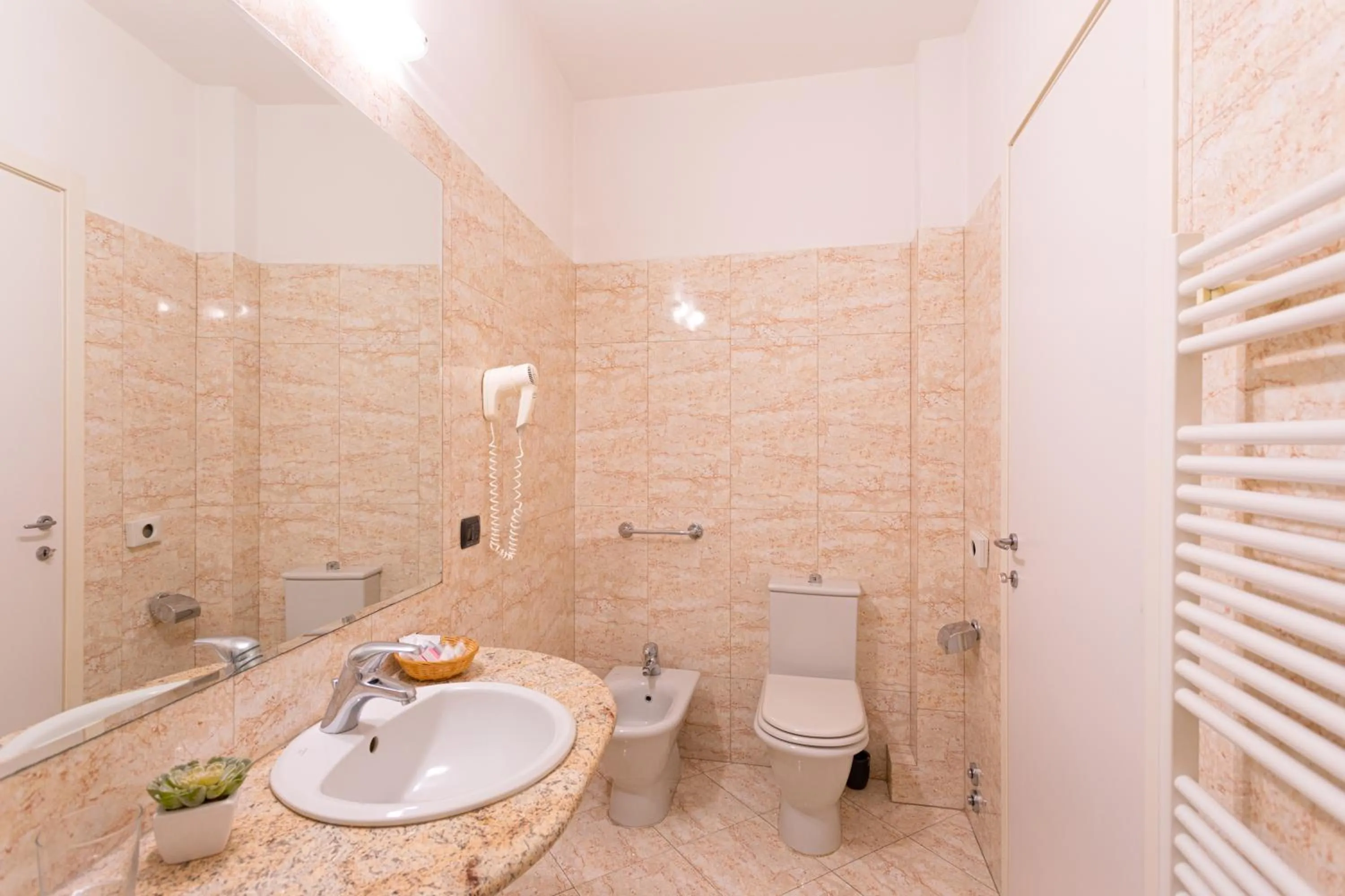 Bathroom in Hotel Dei Tigli