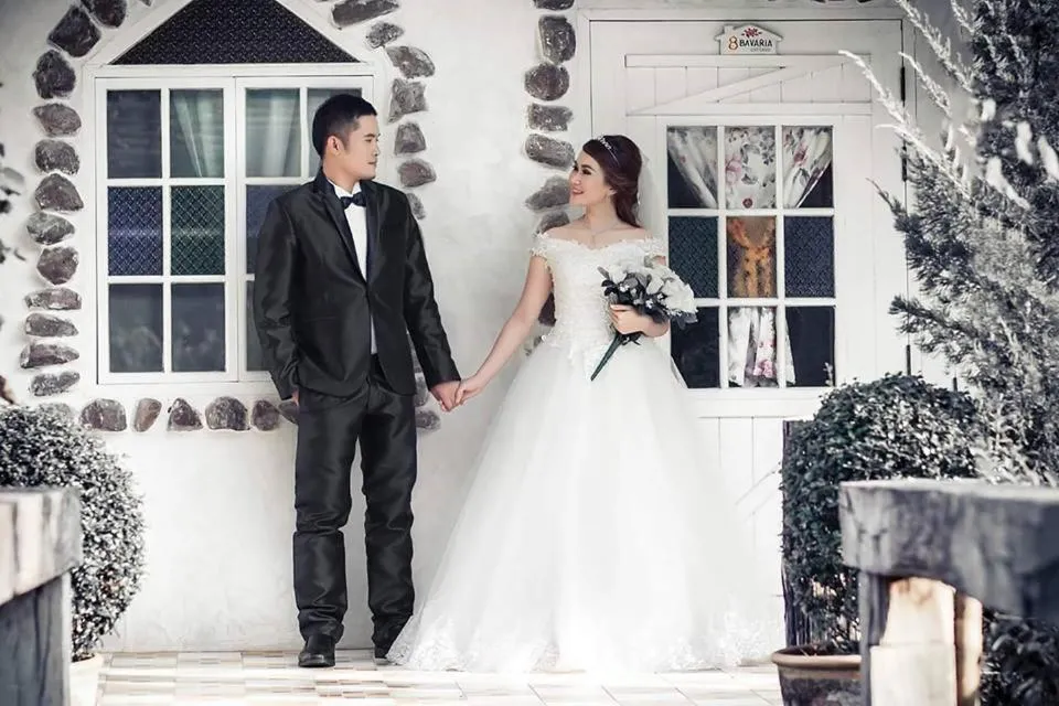 Scenic Riverside Resort