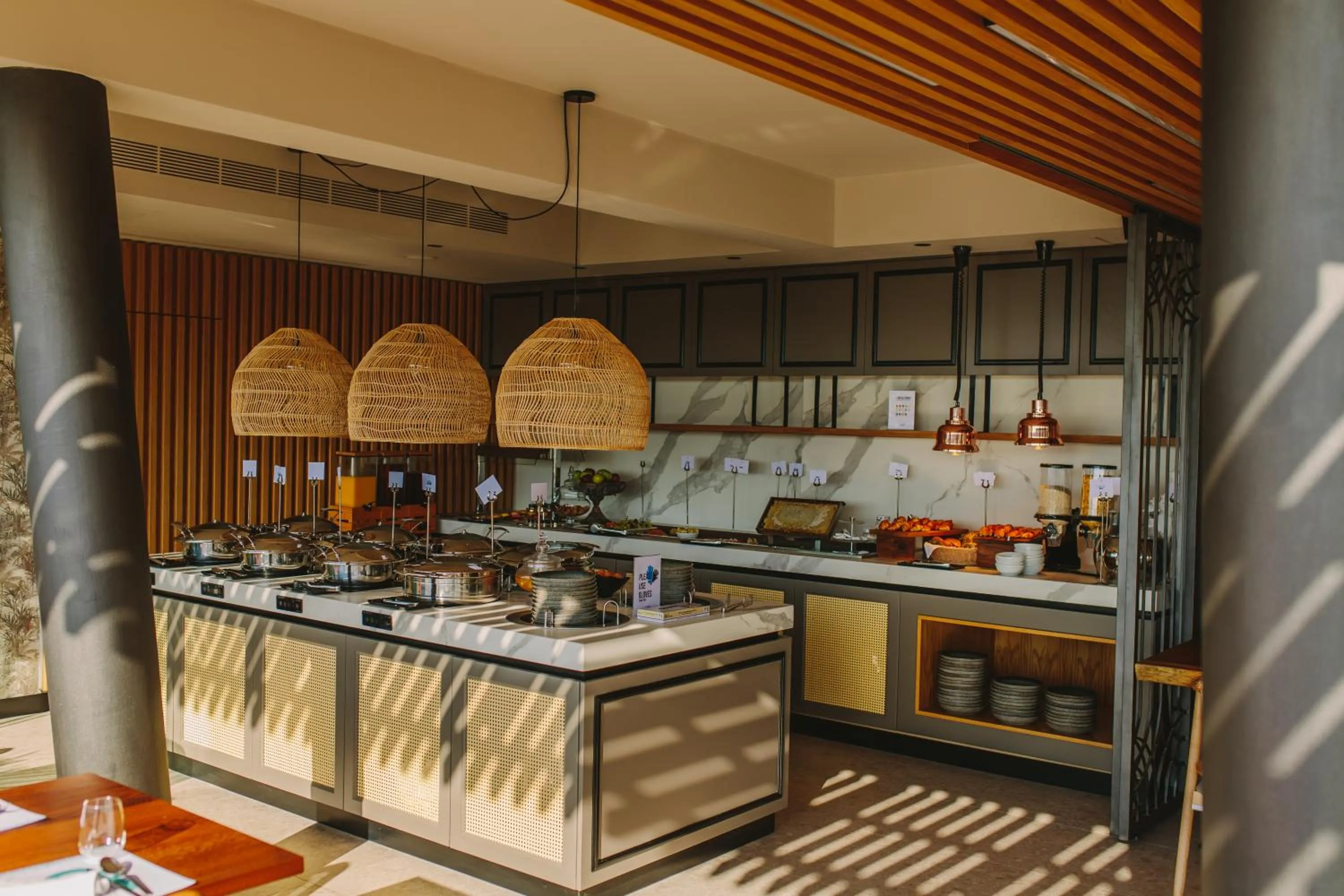 Restaurant/places to eat in Hotel Napa Suites (Adults Only)