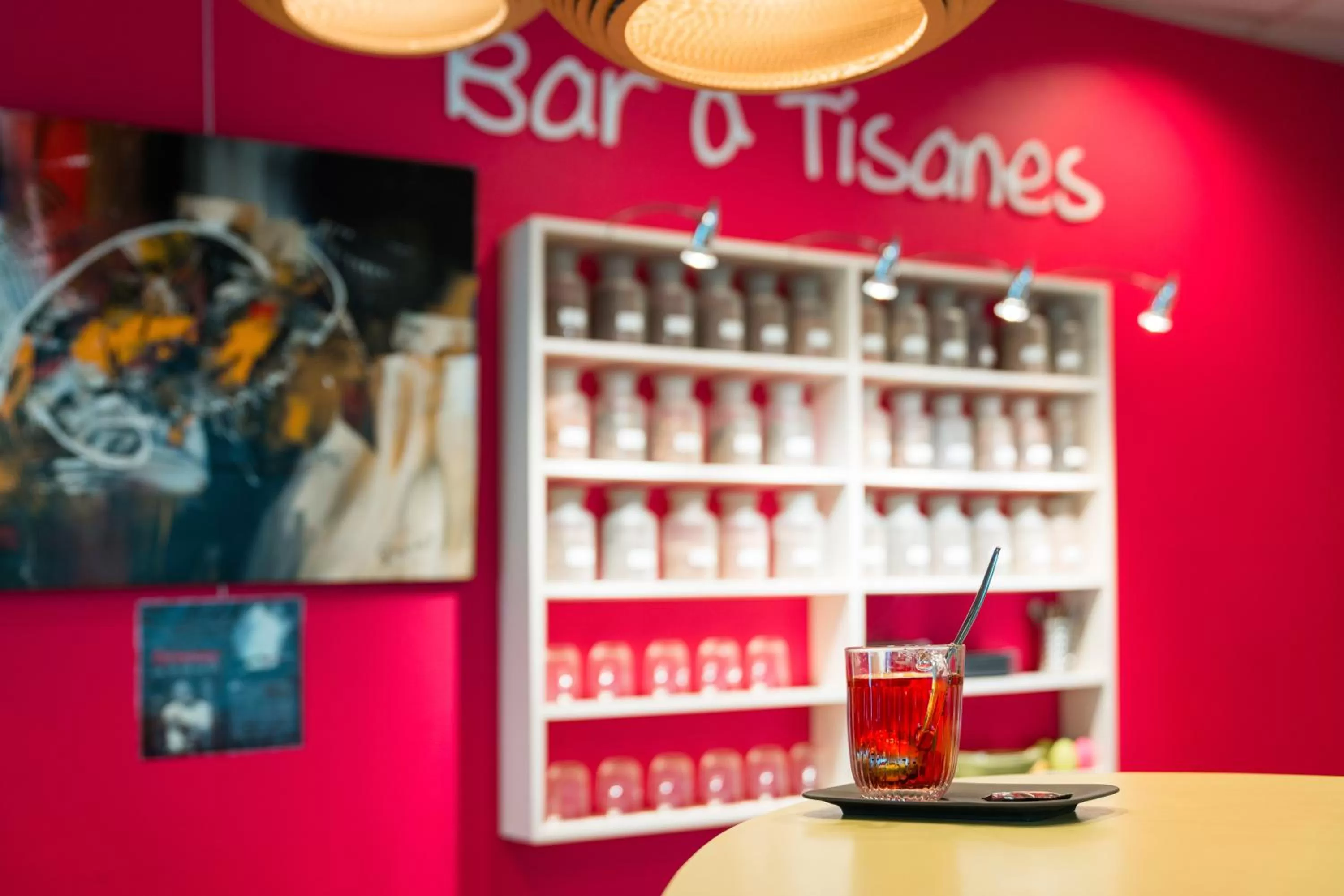 Drinks in ibis styles Dax Centre