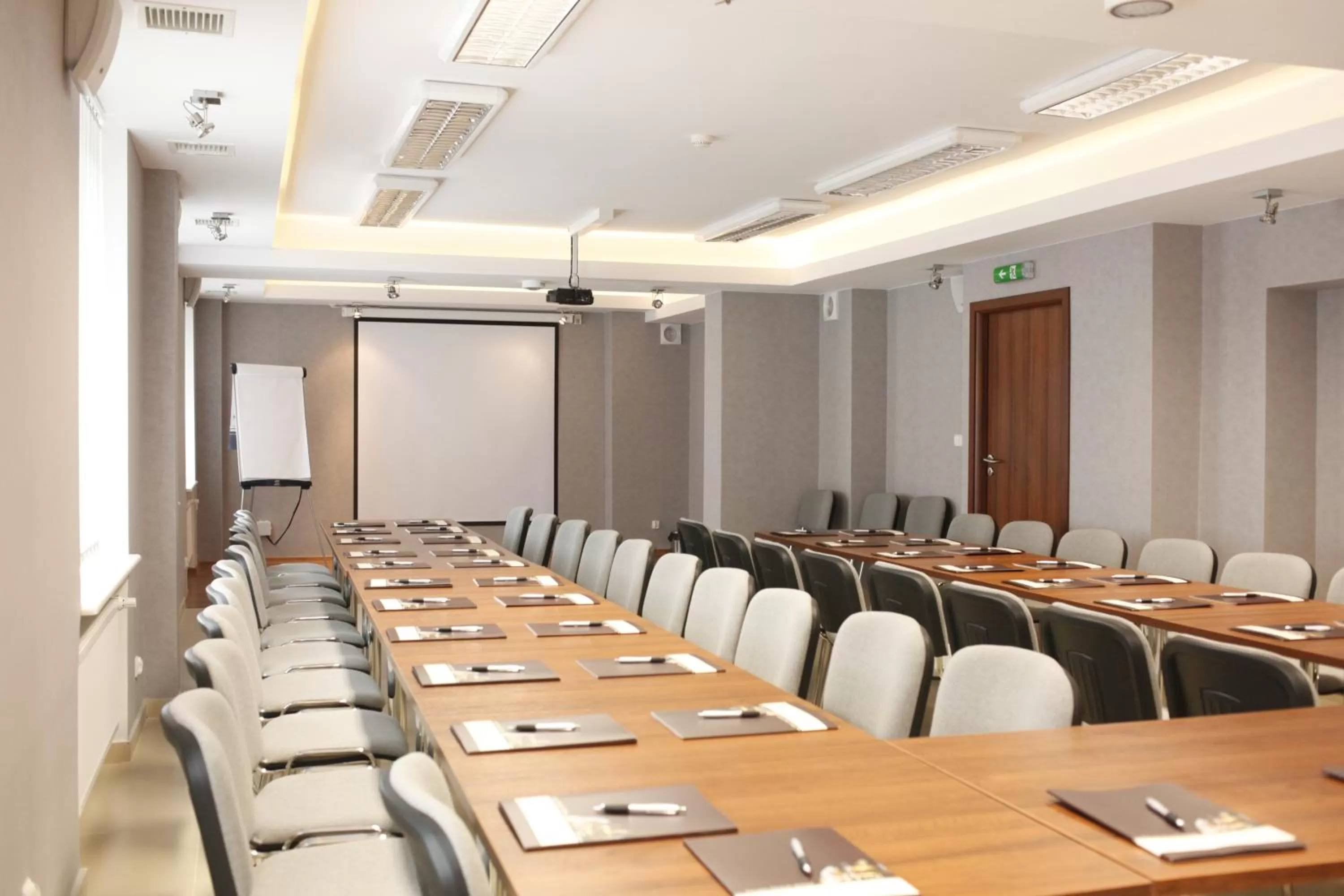 Meeting/conference room in Iskra