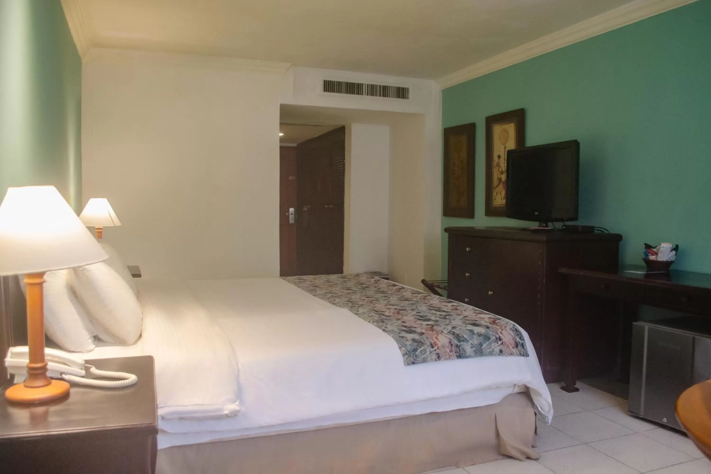 Bed in Hotel Faranda Express Puerta Del Sol Barranquilla, A Member of Radisson Individuals