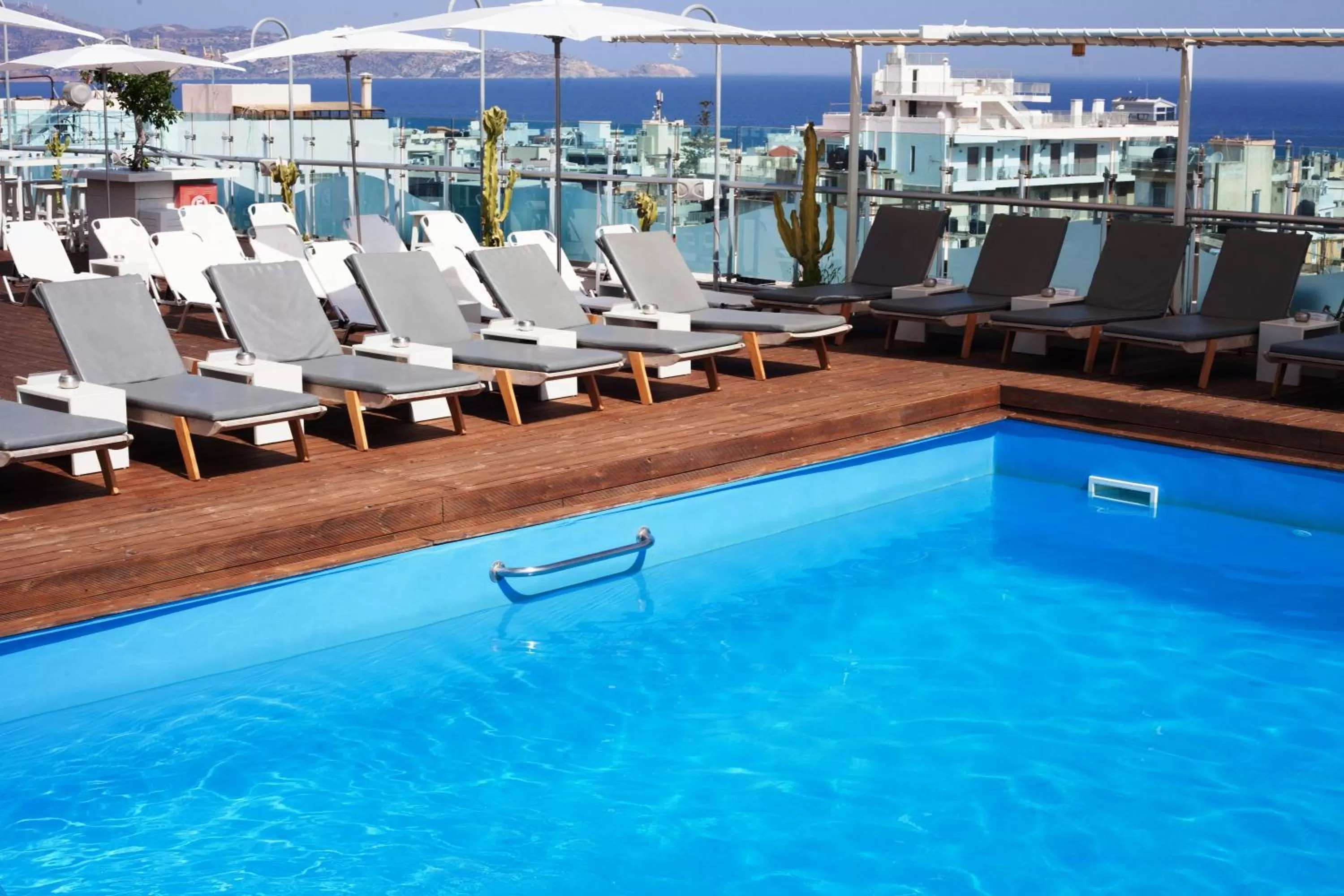 Pool view in Capsis Astoria Heraklion