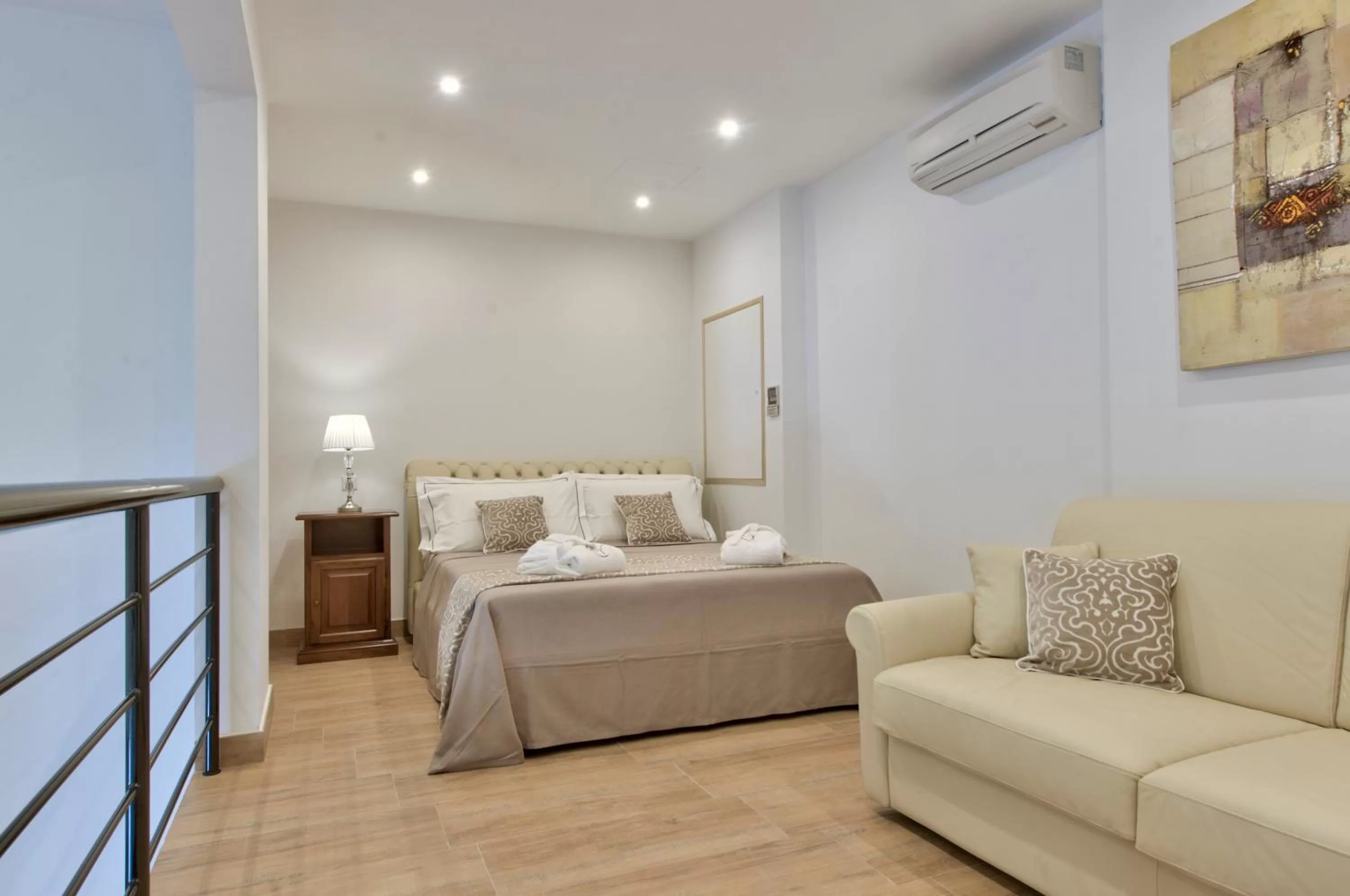 Bed in Palazzo Violetta