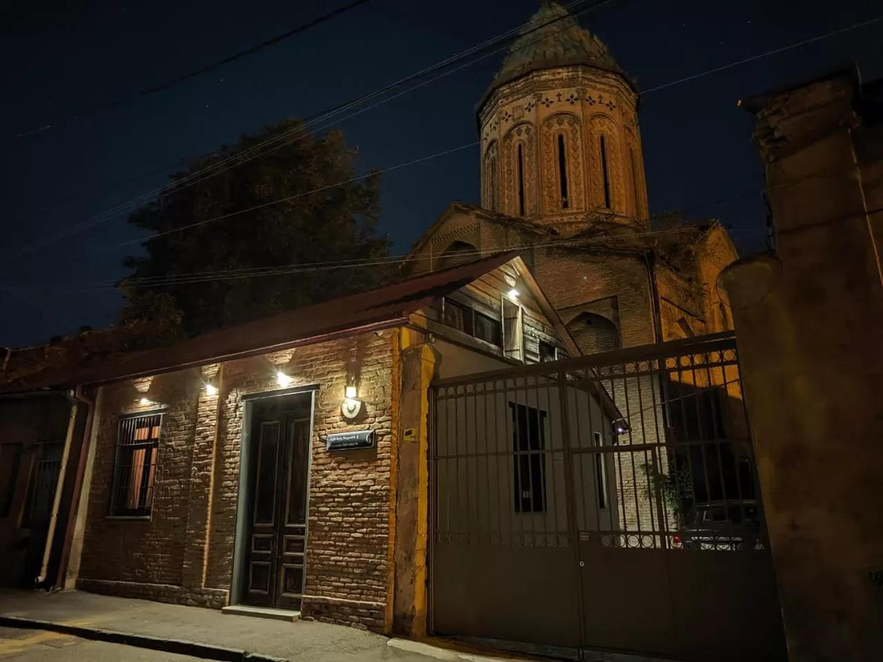 Night, Property Building in 3 Heritage Rooms