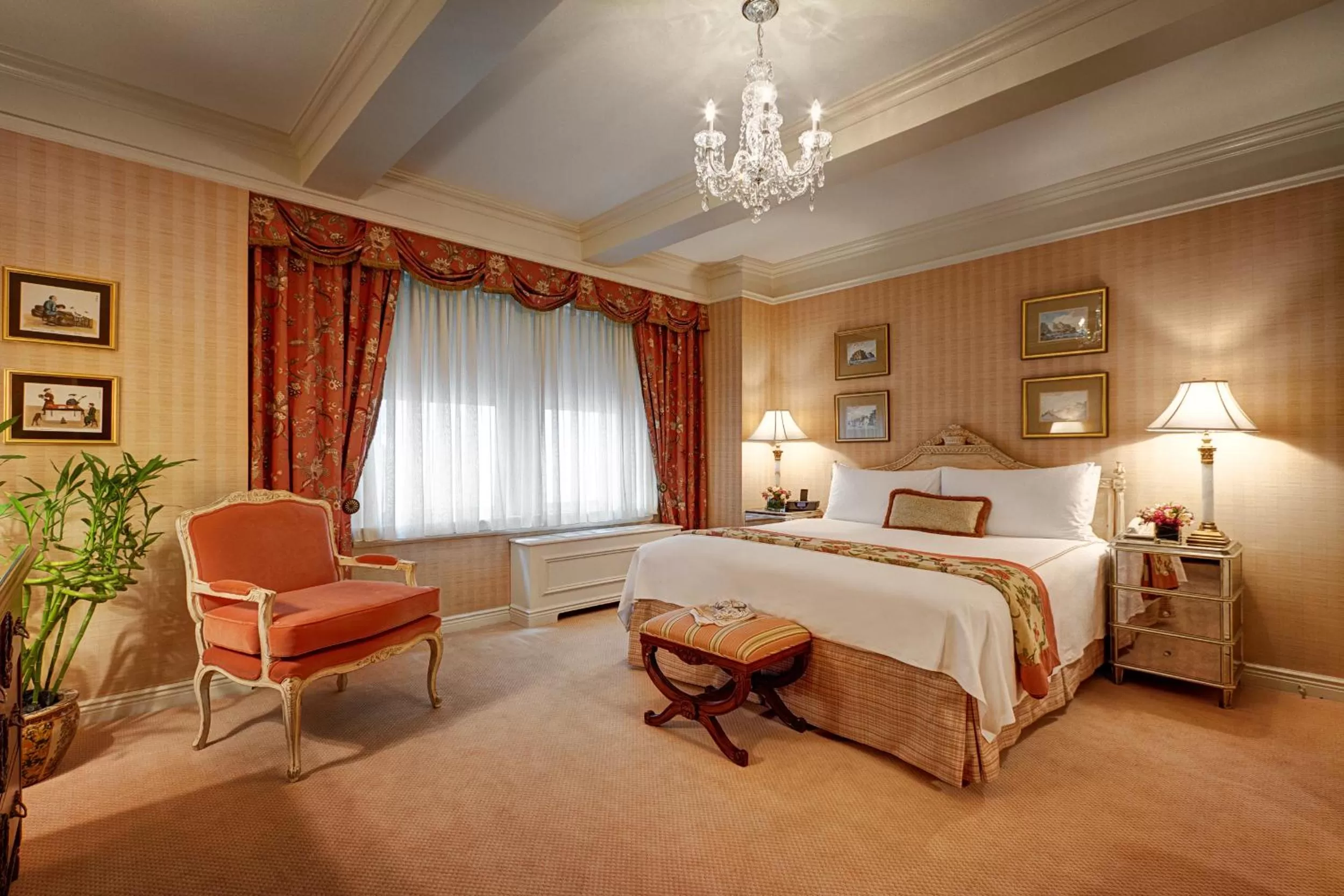 Bedroom in Hotel Elysee by Library Hotel Collection