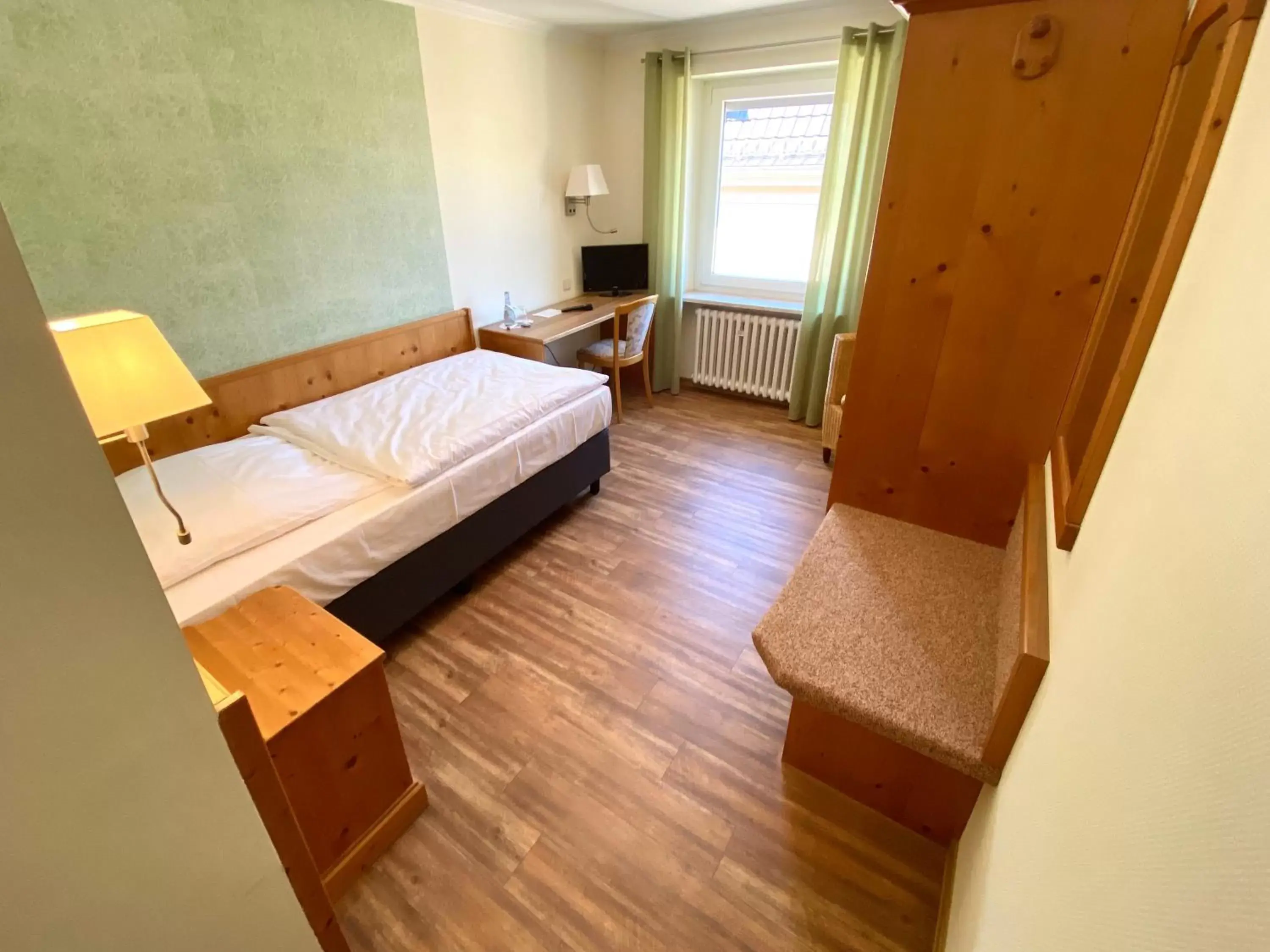 Standard Single Room - single occupancy in Hotel Deutsches Haus Standard Single Room - single occupancy in Hotel Deutsches Haus