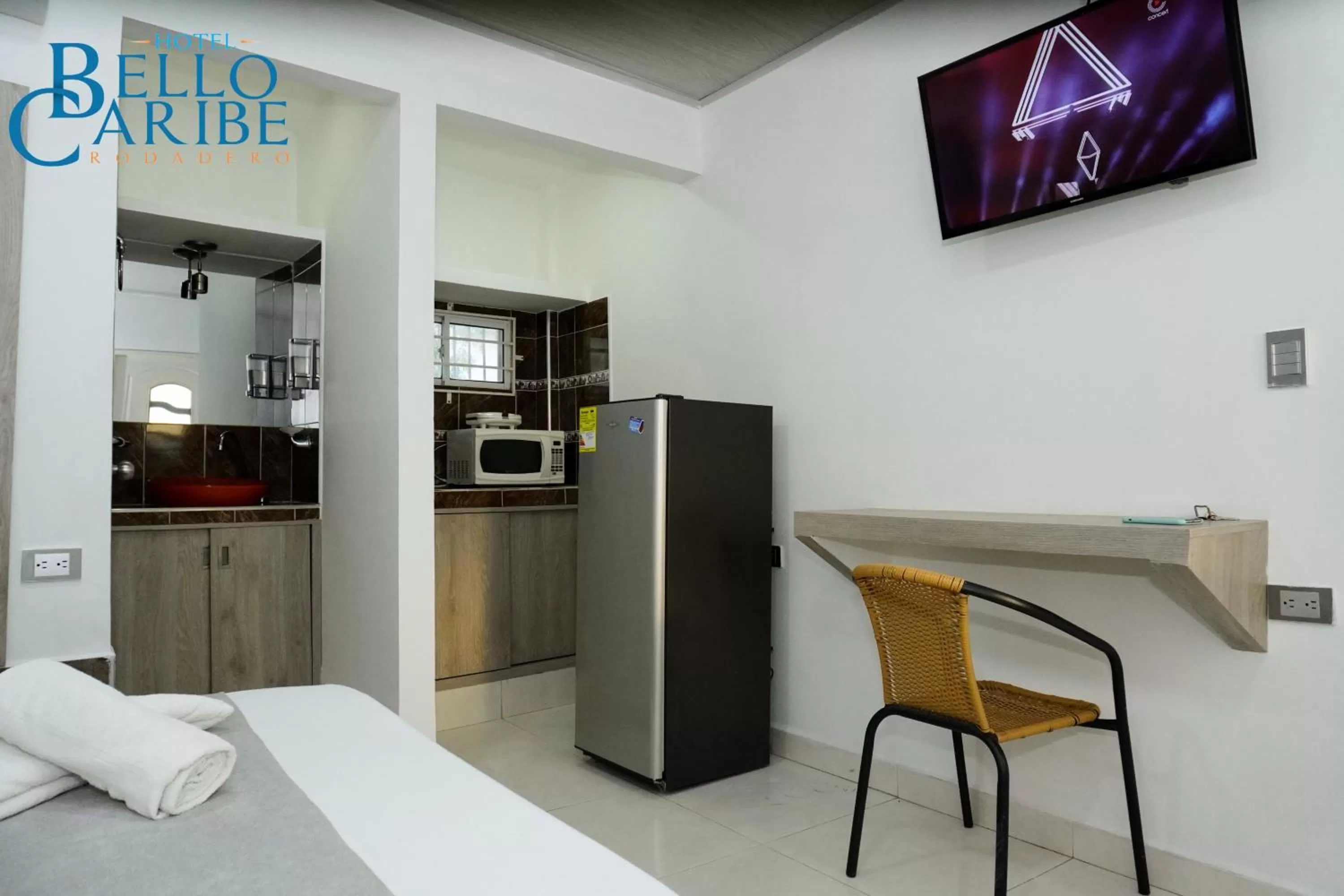 Photo of the whole room, Kitchen/Kitchenette in Hotel Bello Caribe