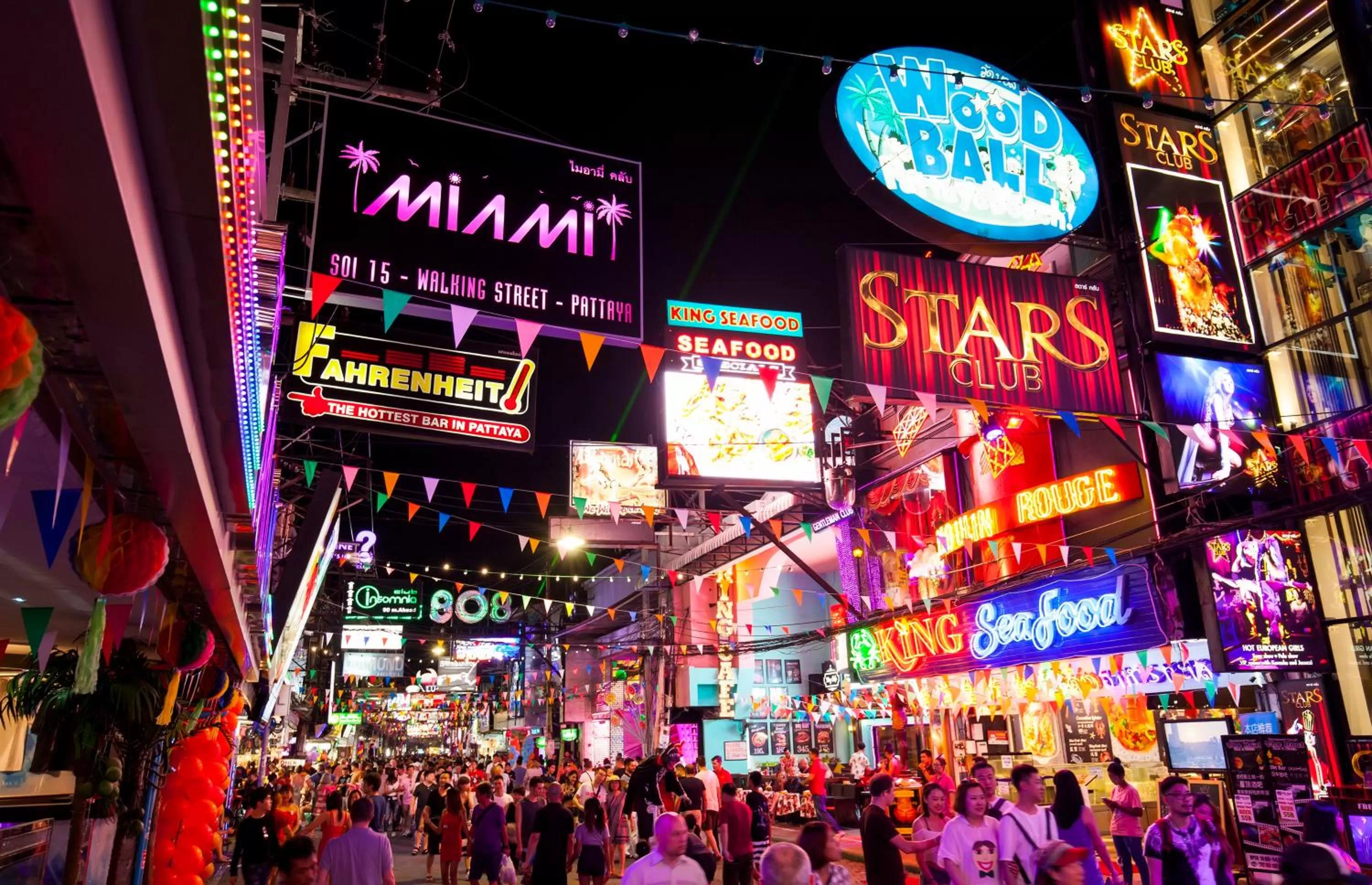 Nearby landmark in Holiday Inn Express Pattaya Central by IHG