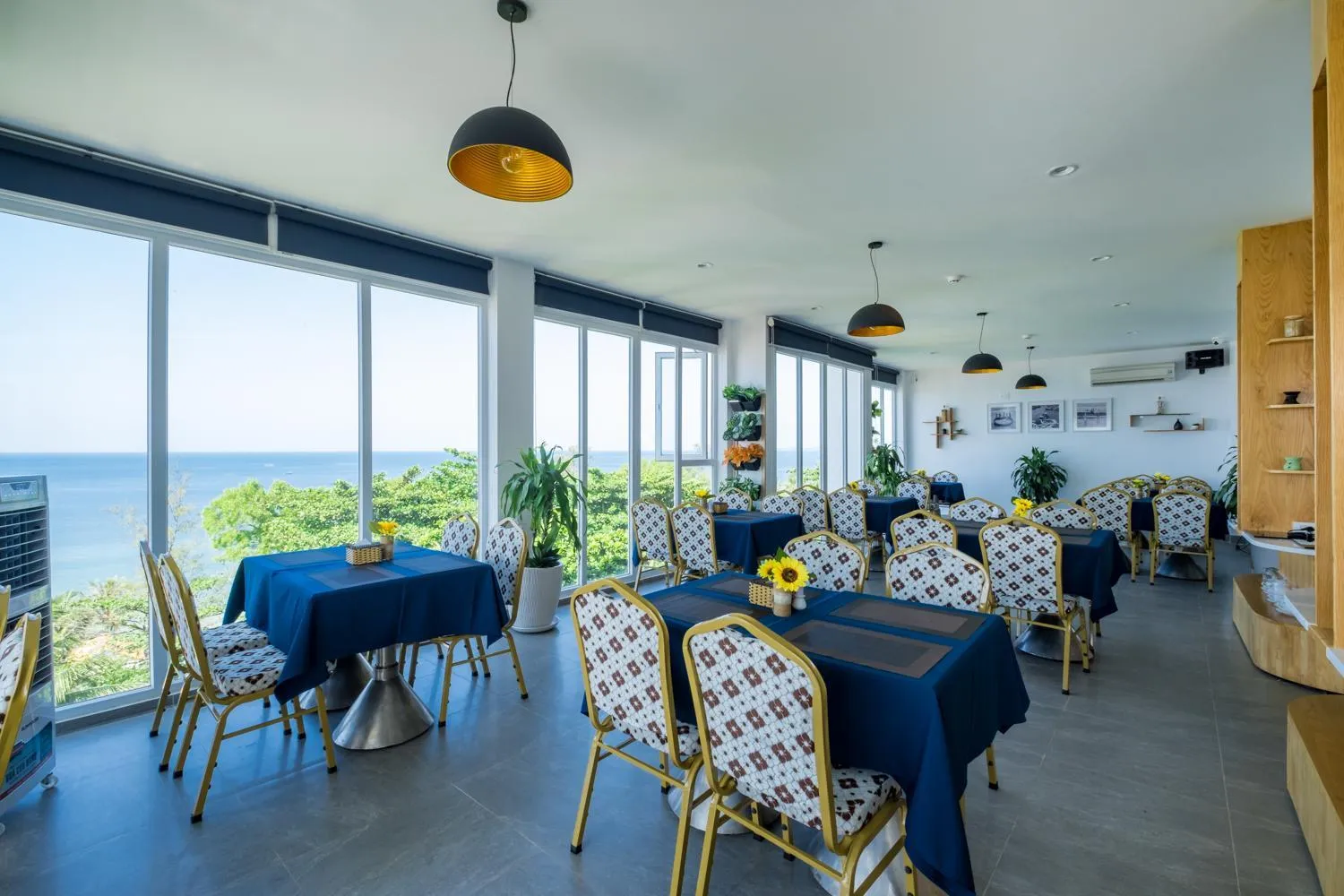 Restaurant/places to eat in Brenta Phu Quoc Hotel