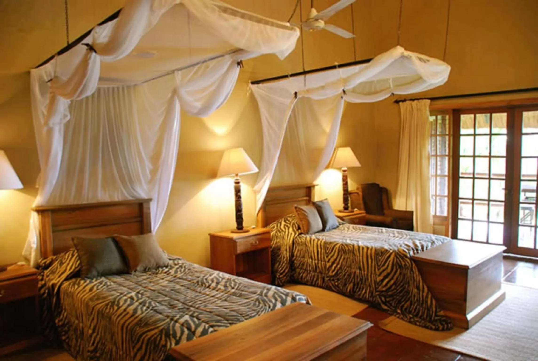 Shower, Bed in Kumbali Country Lodge