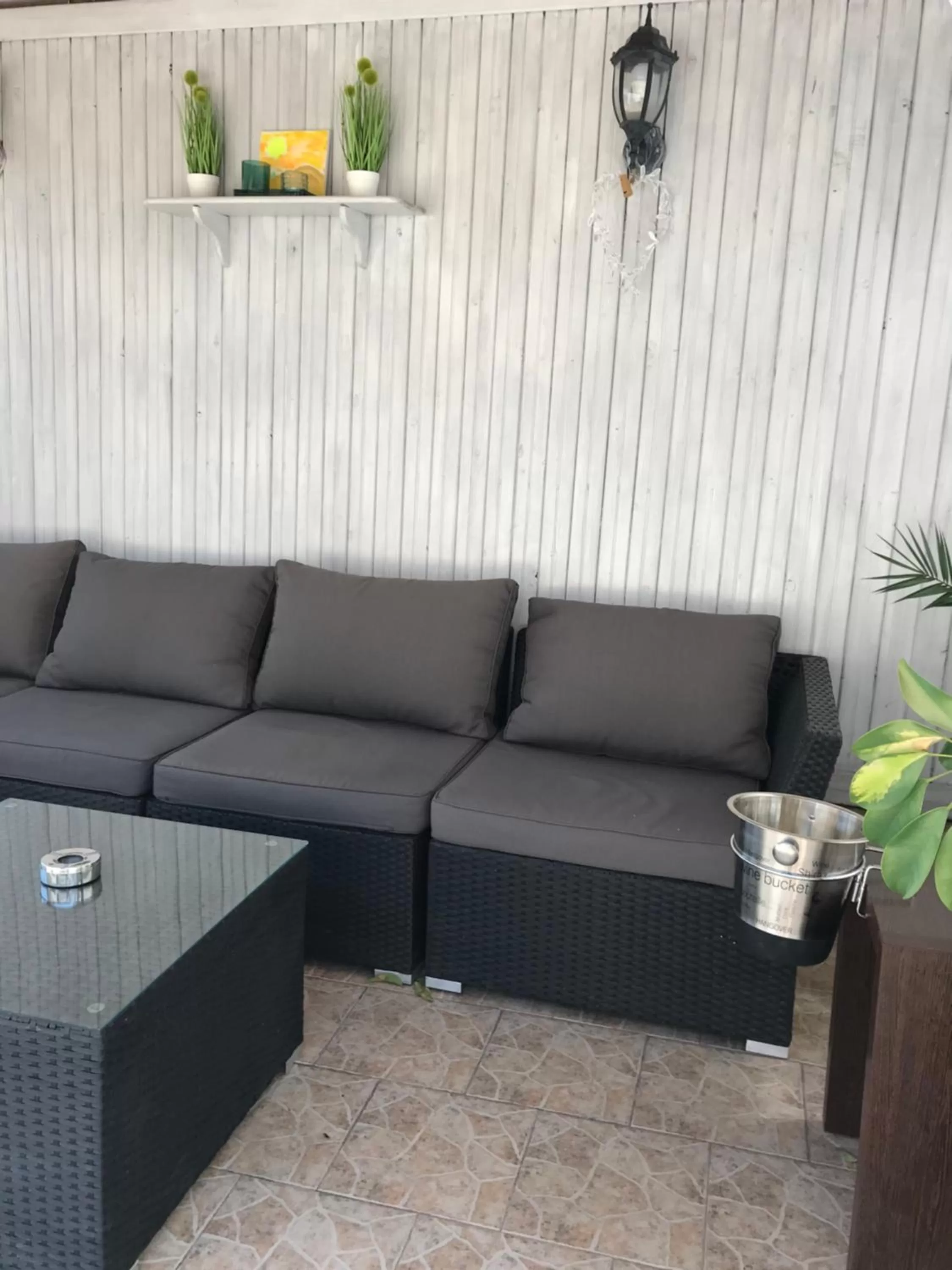 Balcony/Terrace, Seating Area in White Rose Family Guest House