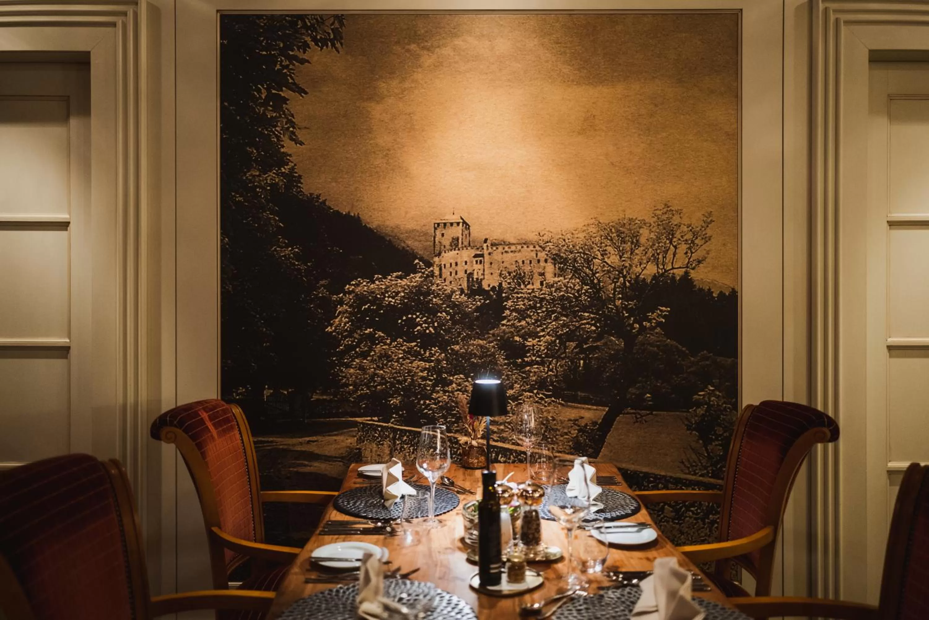 Restaurant/places to eat in Grandhotel Lienz Business-Wellness & Gourmet