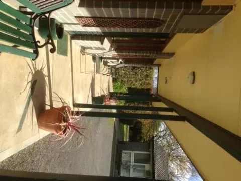 Patio in Gisborne Motel