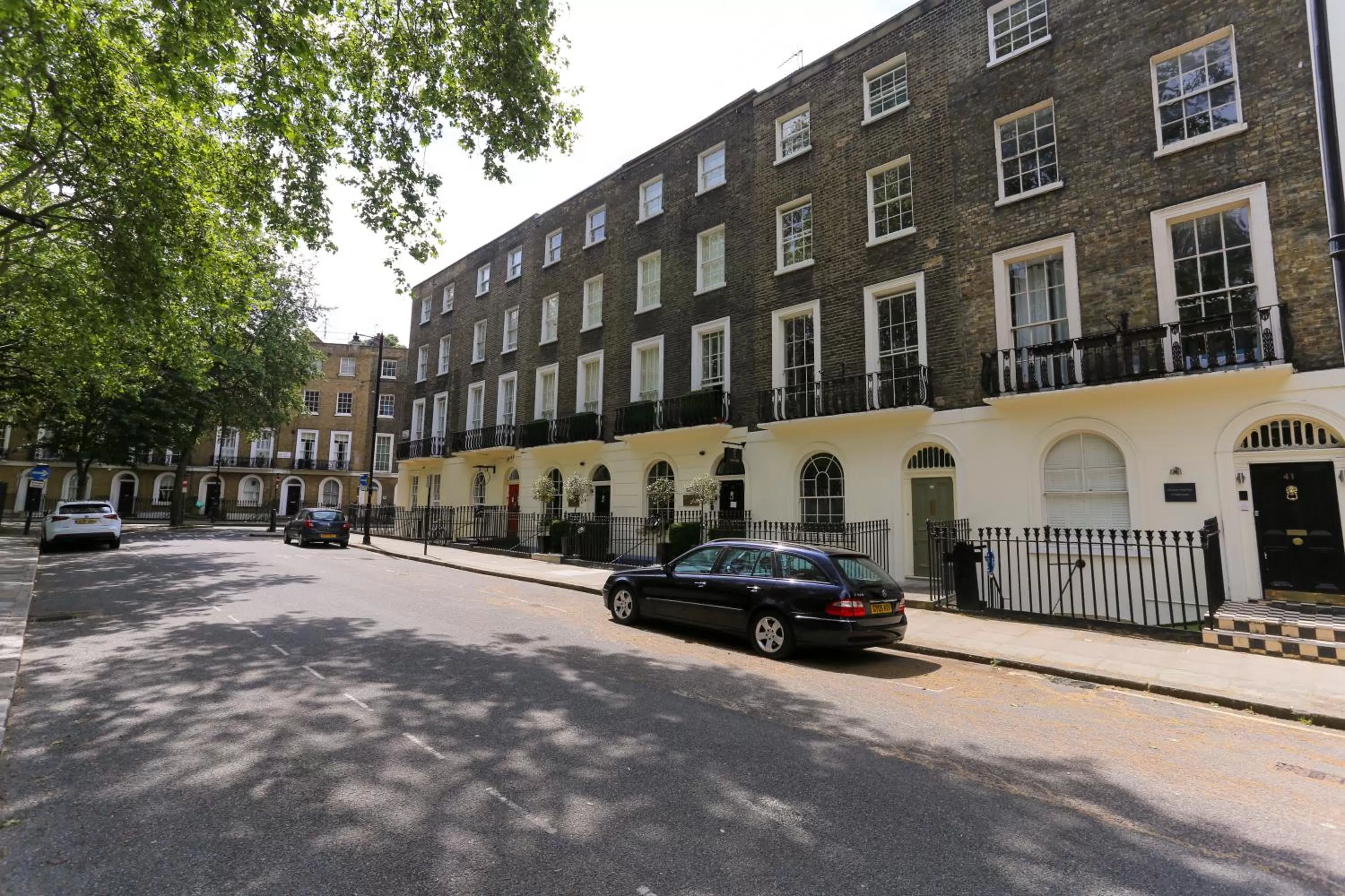 Property building in KX Rooms Kings Cross