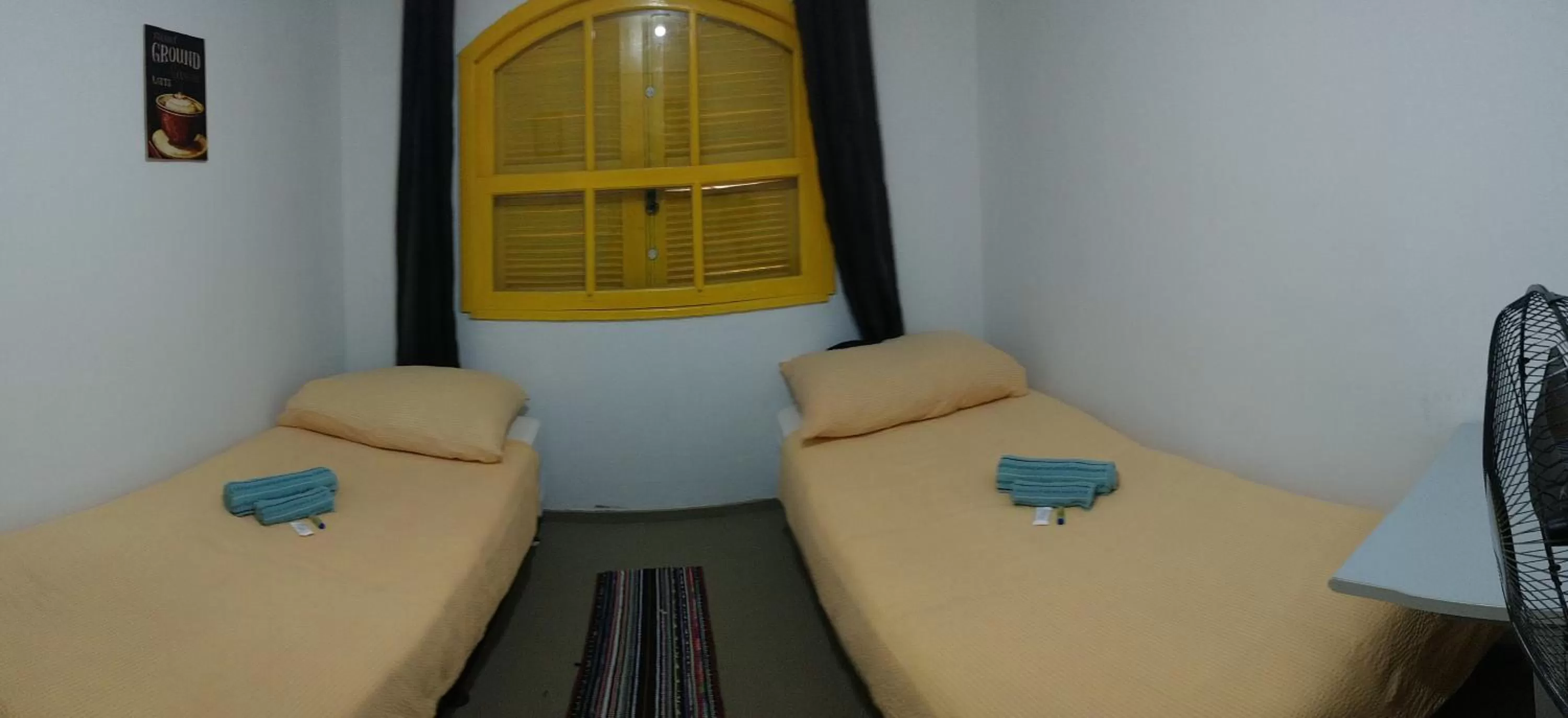 Deluxe Twin Room with Private Bathroom - single occupancy in SPACE 4 U - HOTEL BOUTIQUE TEMÁTICO - Aeroporto