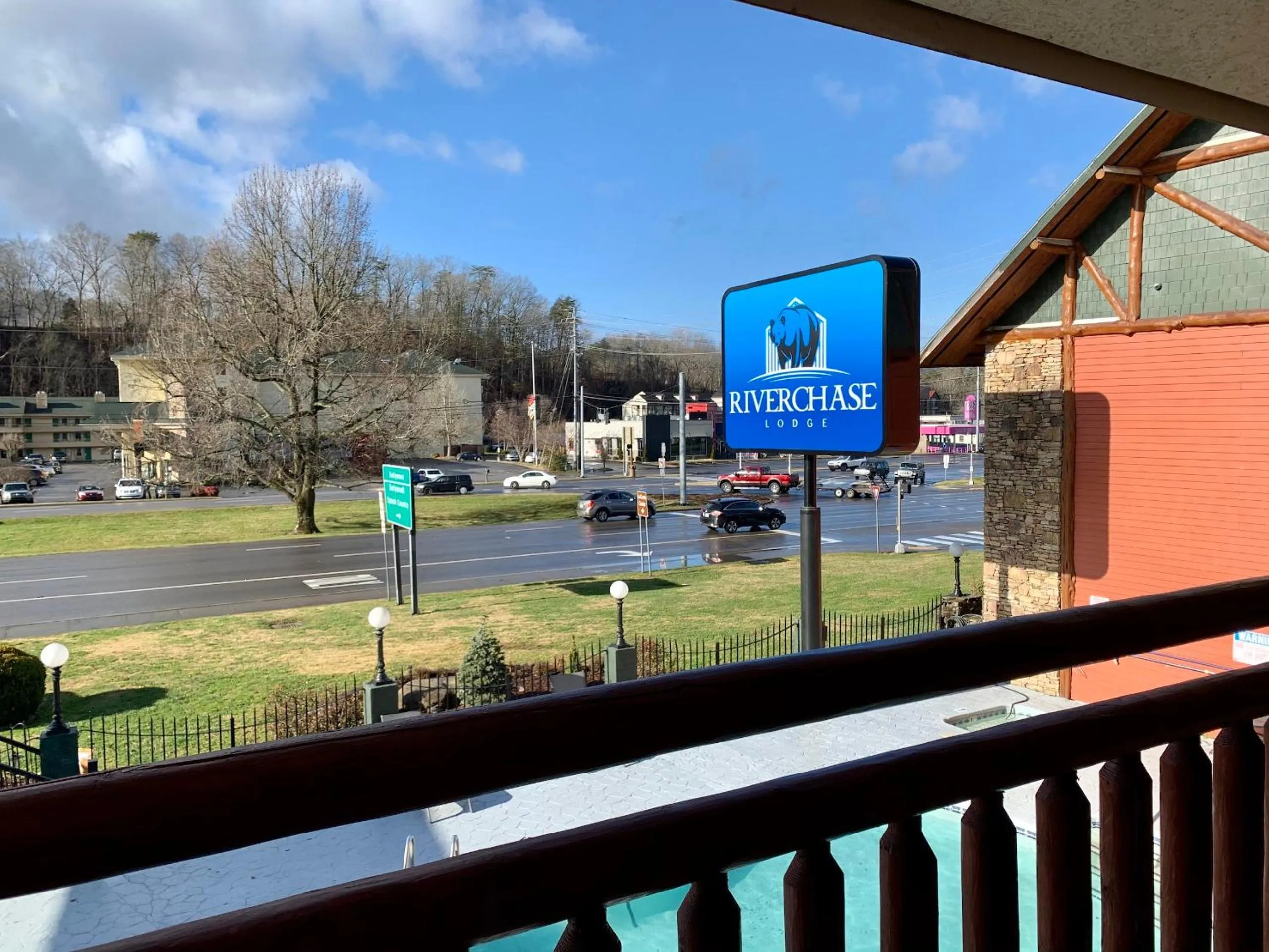 Balcony/Terrace in Riverchase Lodge