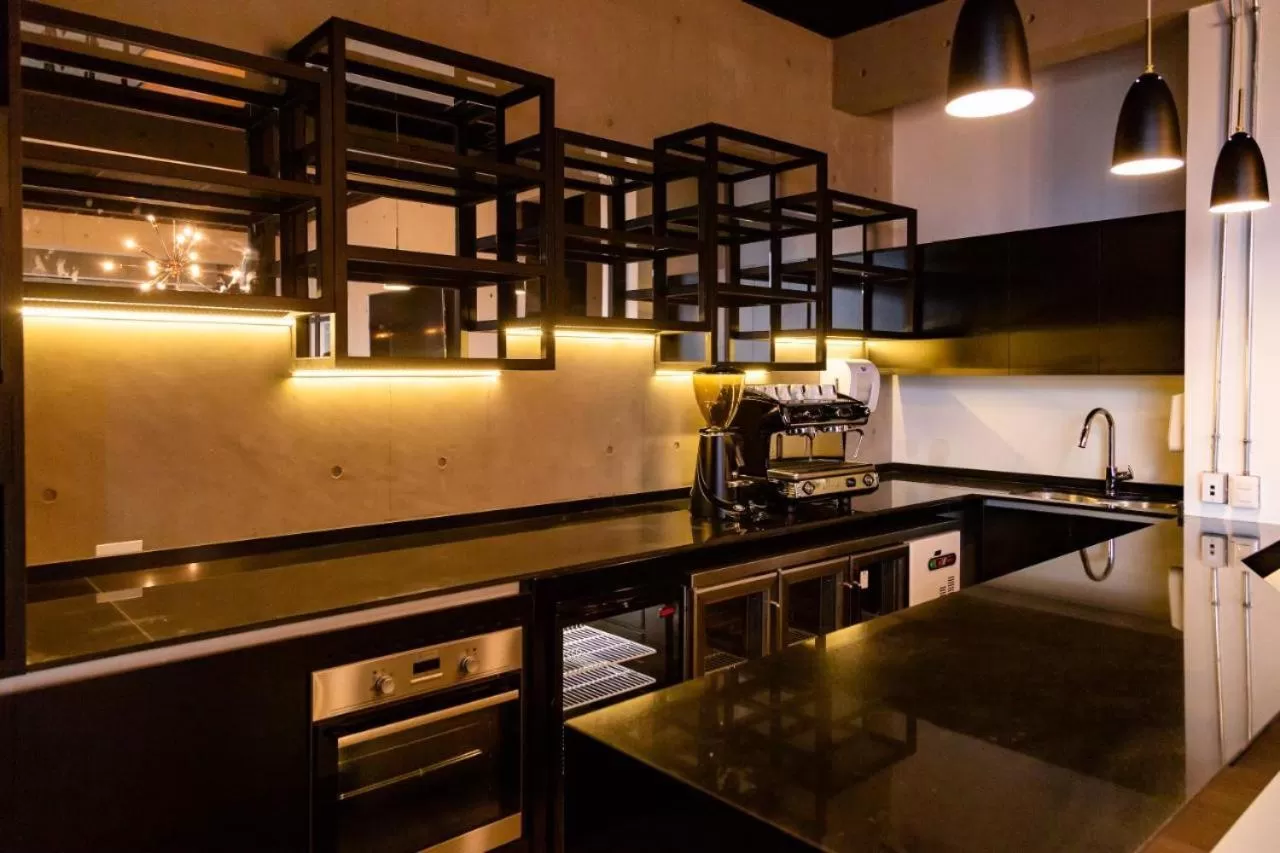 Kitchen/Kitchenette in Prime Suites