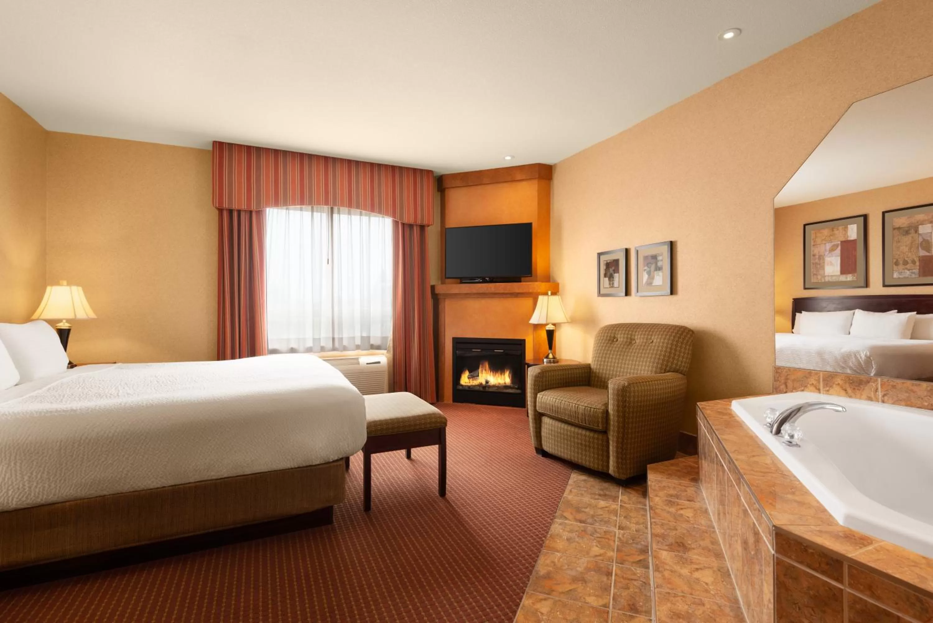 Photo of the whole room, Bed in Days Inn by Wyndham Swift Current