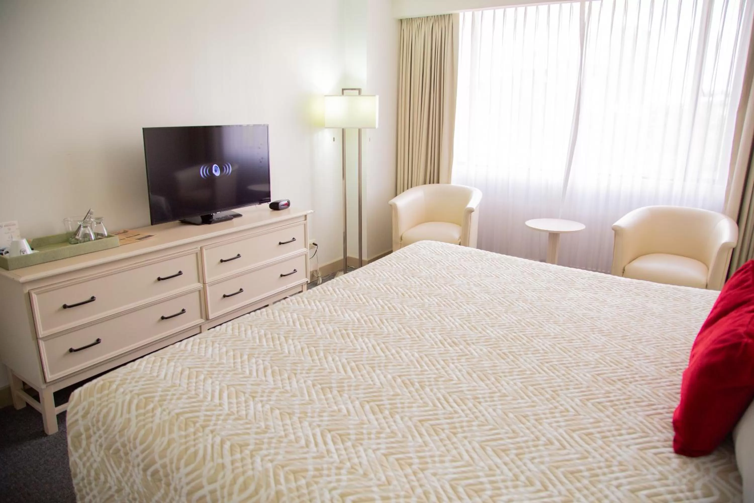 Photo of the whole room, Bed in Taormina Hotel and Casino-Adults Only