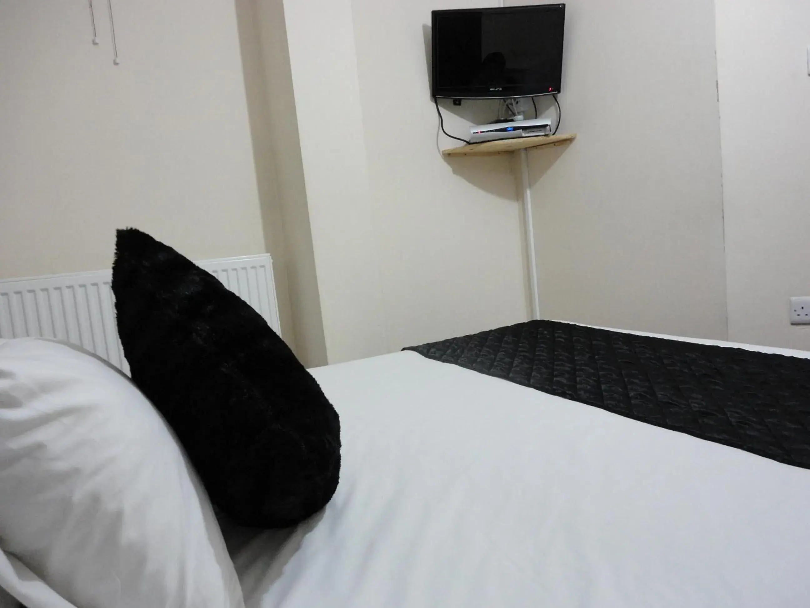 Standard Double Room in City View Hotel - Roman Road Market Standard Double Room in City View Hotel - Roman Road Market