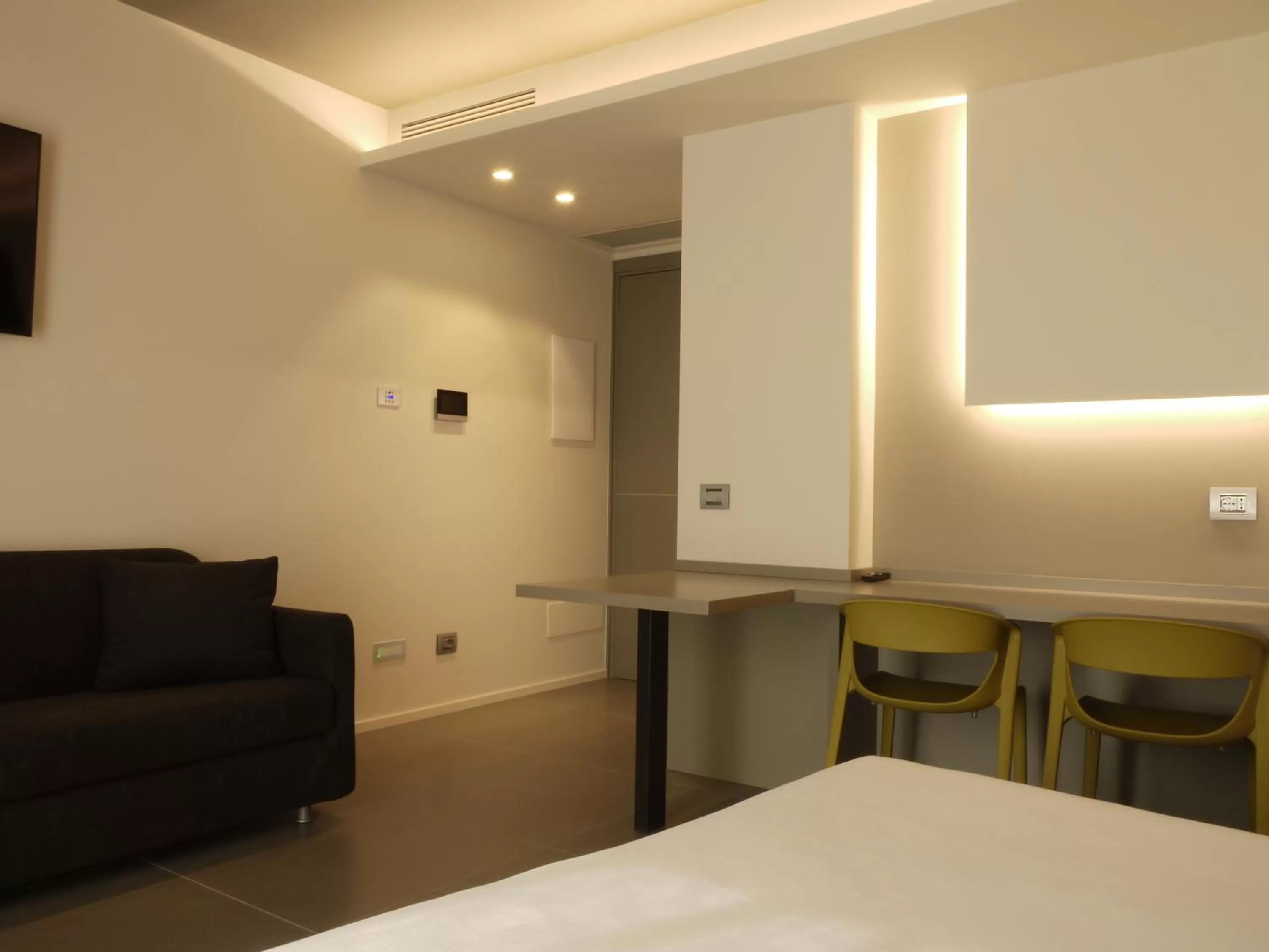 Photo of the whole room, Bed in RB del Teatro&Apartaments