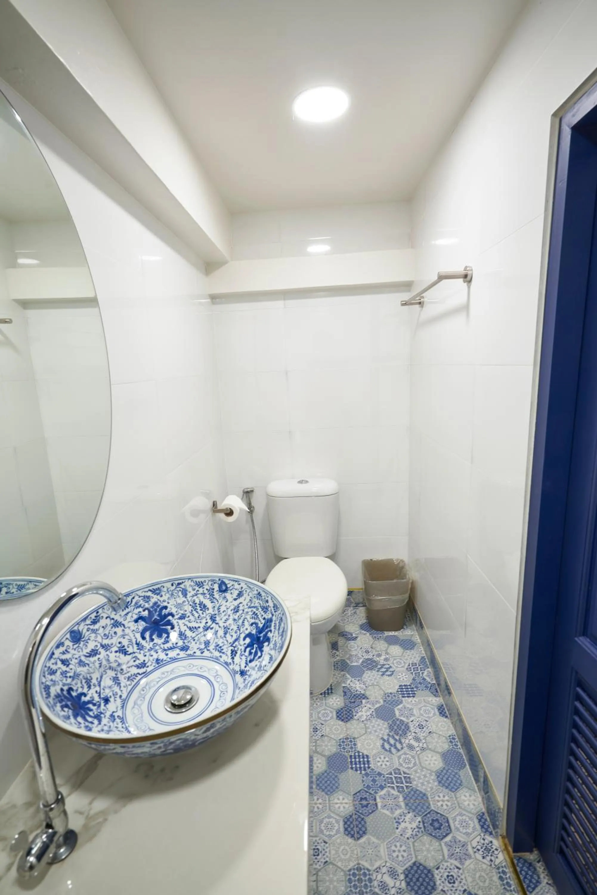 Bathroom in Sweet's Escape