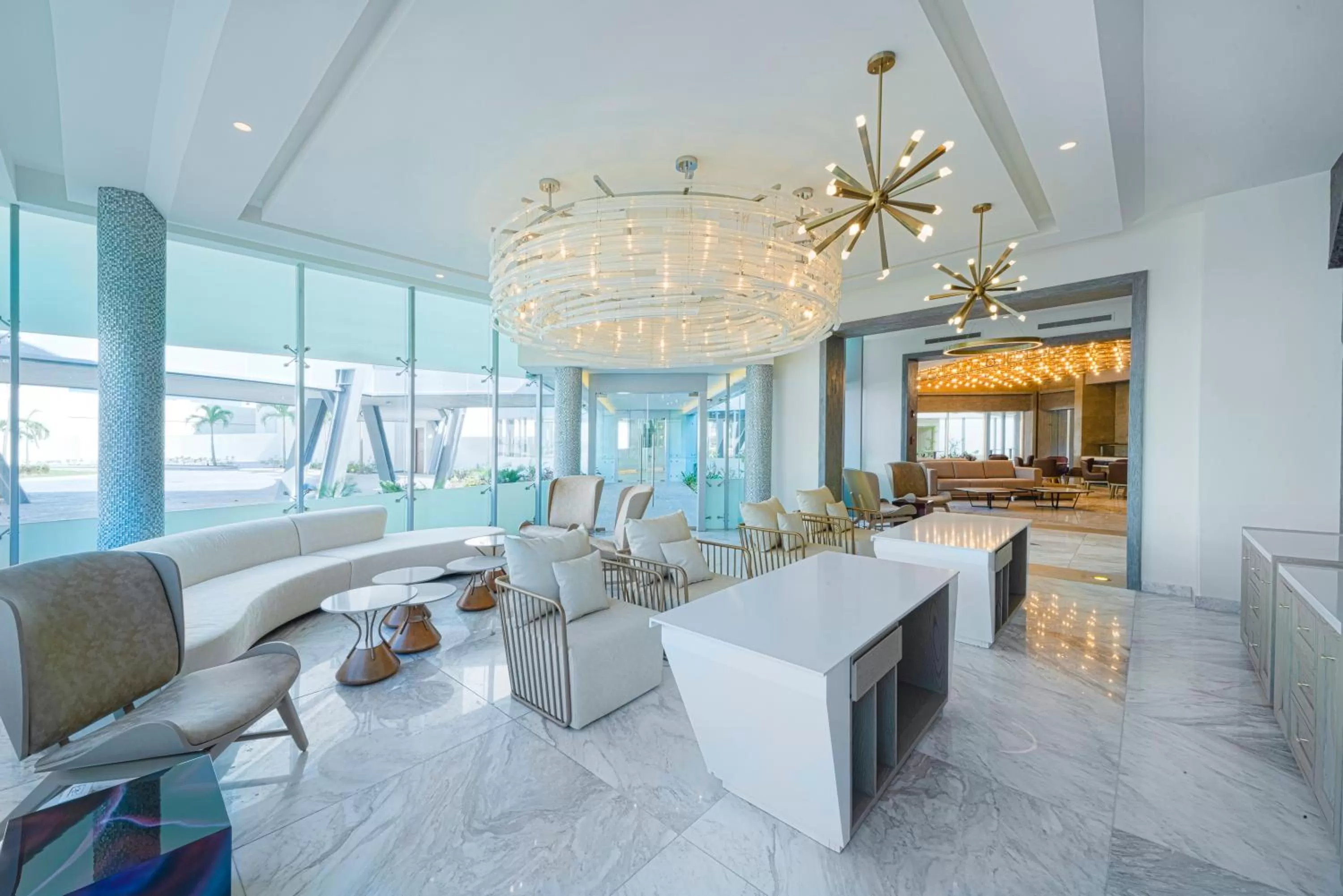 Lobby or reception in Planet Hollywood Cancun by Royalton, An Autograph Collection All-Inclusive Resort
