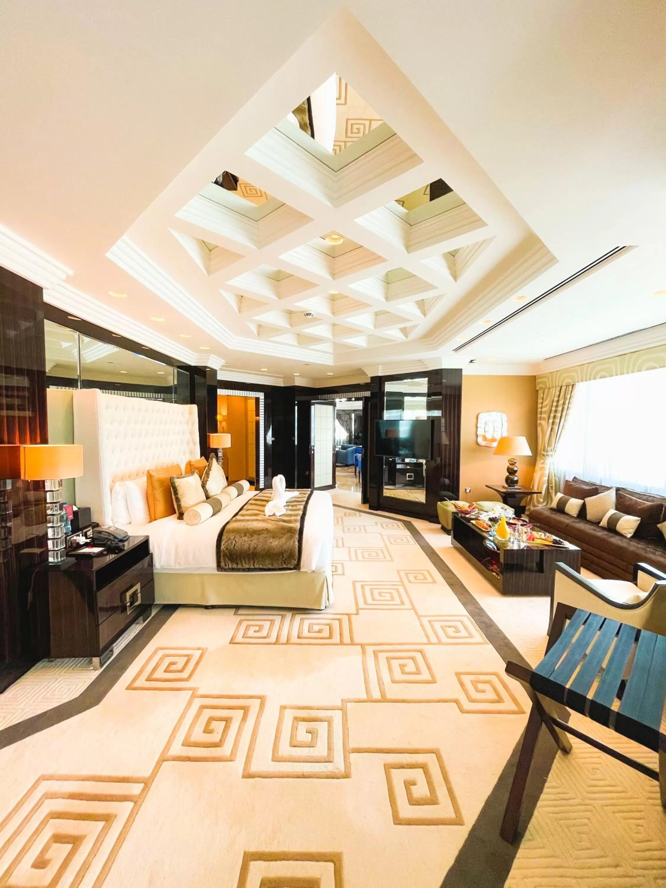 Bedroom in Mövenpick Grand Al Bustan