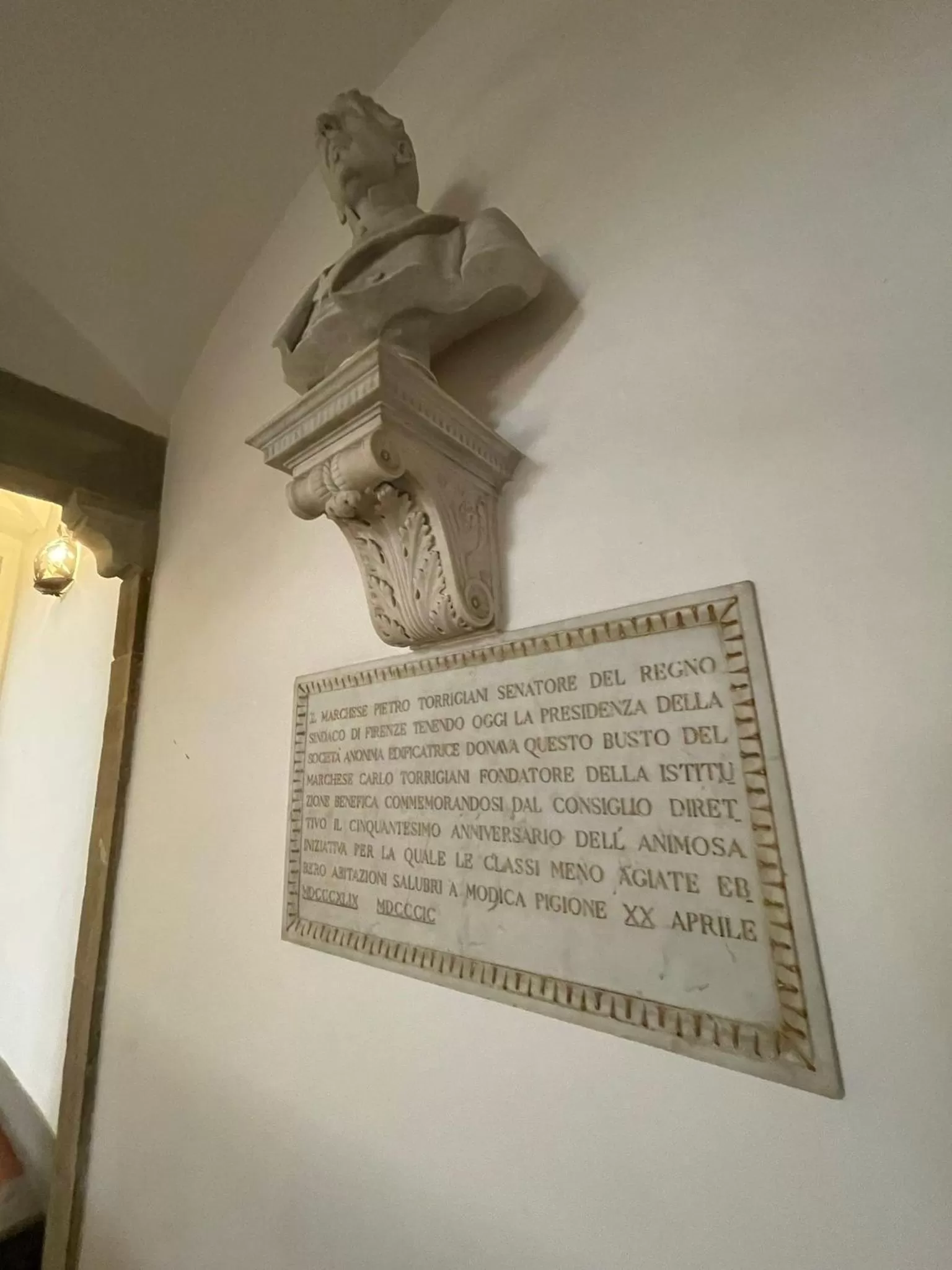 Logo/Certificate/Sign in Palazzo Salviati by Varental