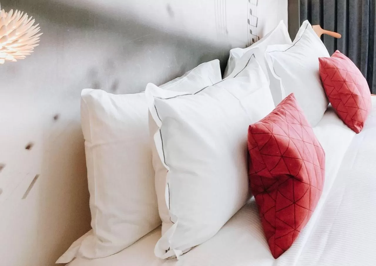 Bed in Hotel De Sers Champs Elysees