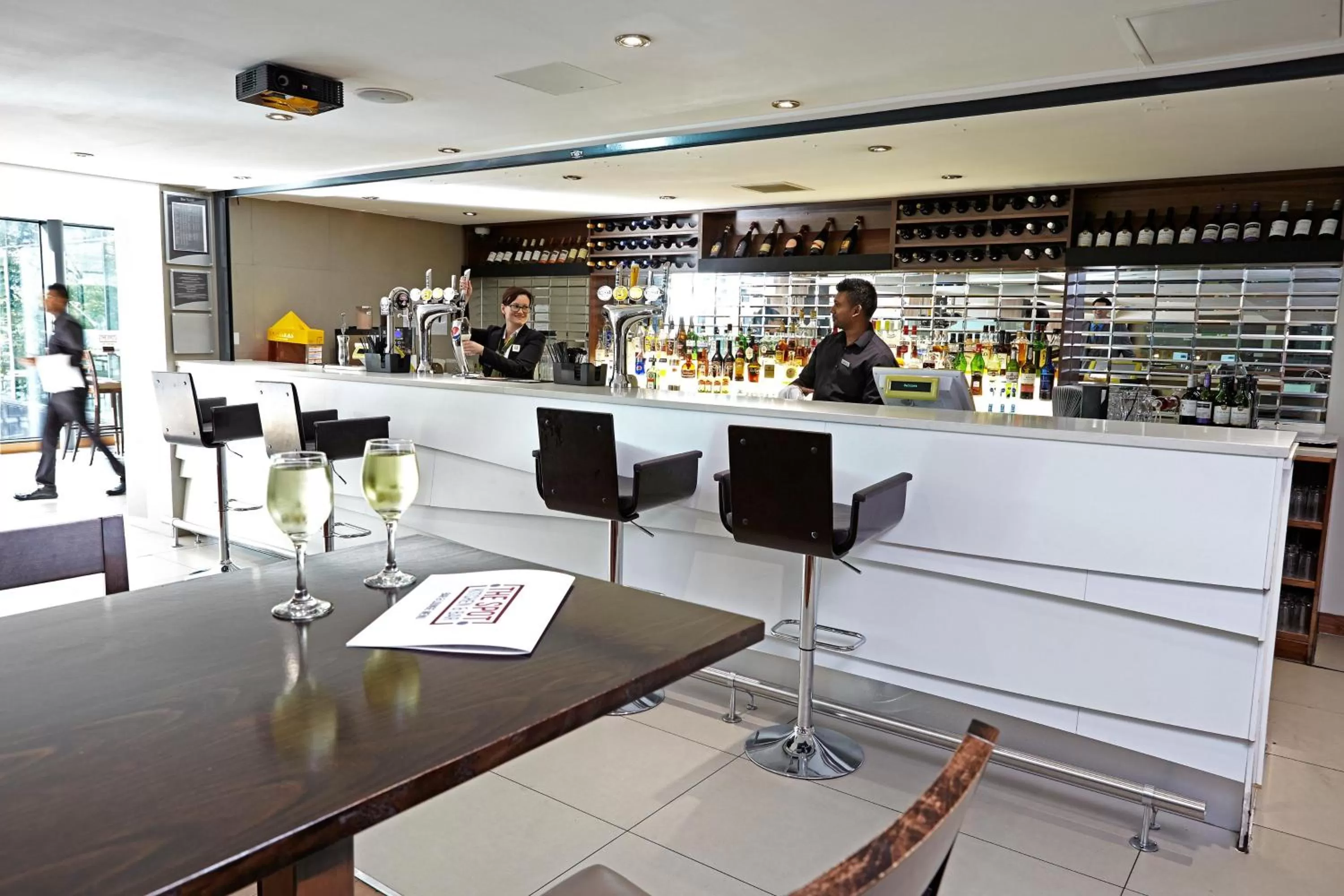 Lounge or bar in Holiday Inn Bristol City Centre by IHG