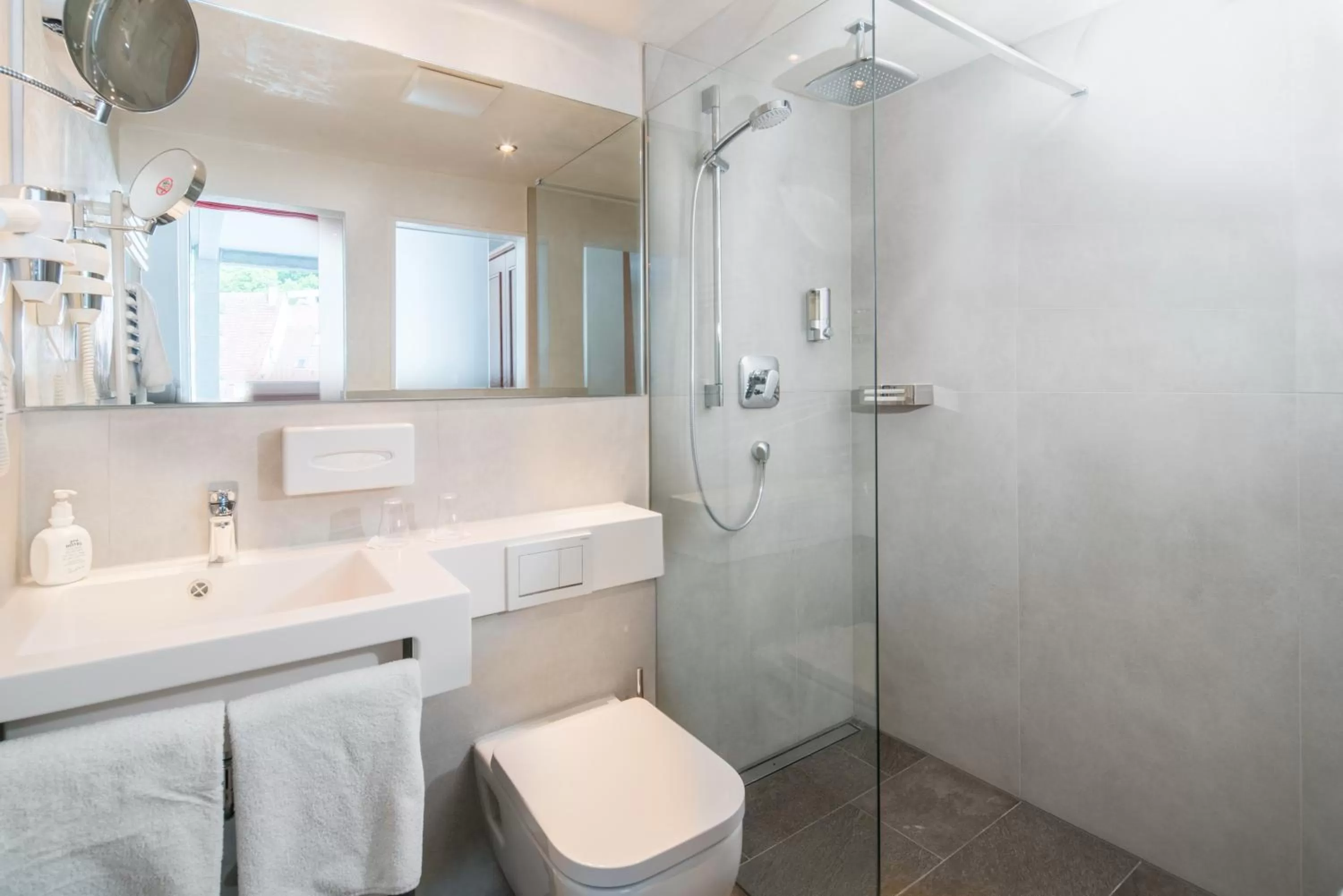 Bathroom in Hotel-Restaurant Ochsen