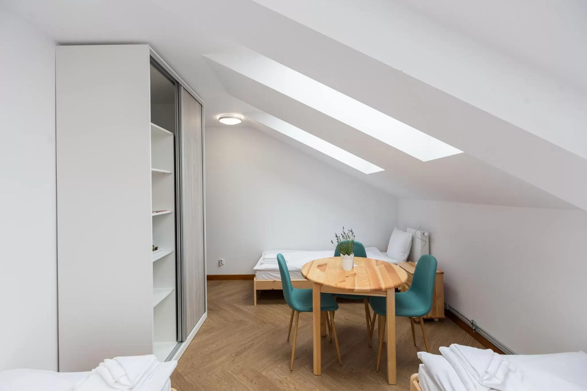 Dining Area in ArtRooms Pokoje Gościnne