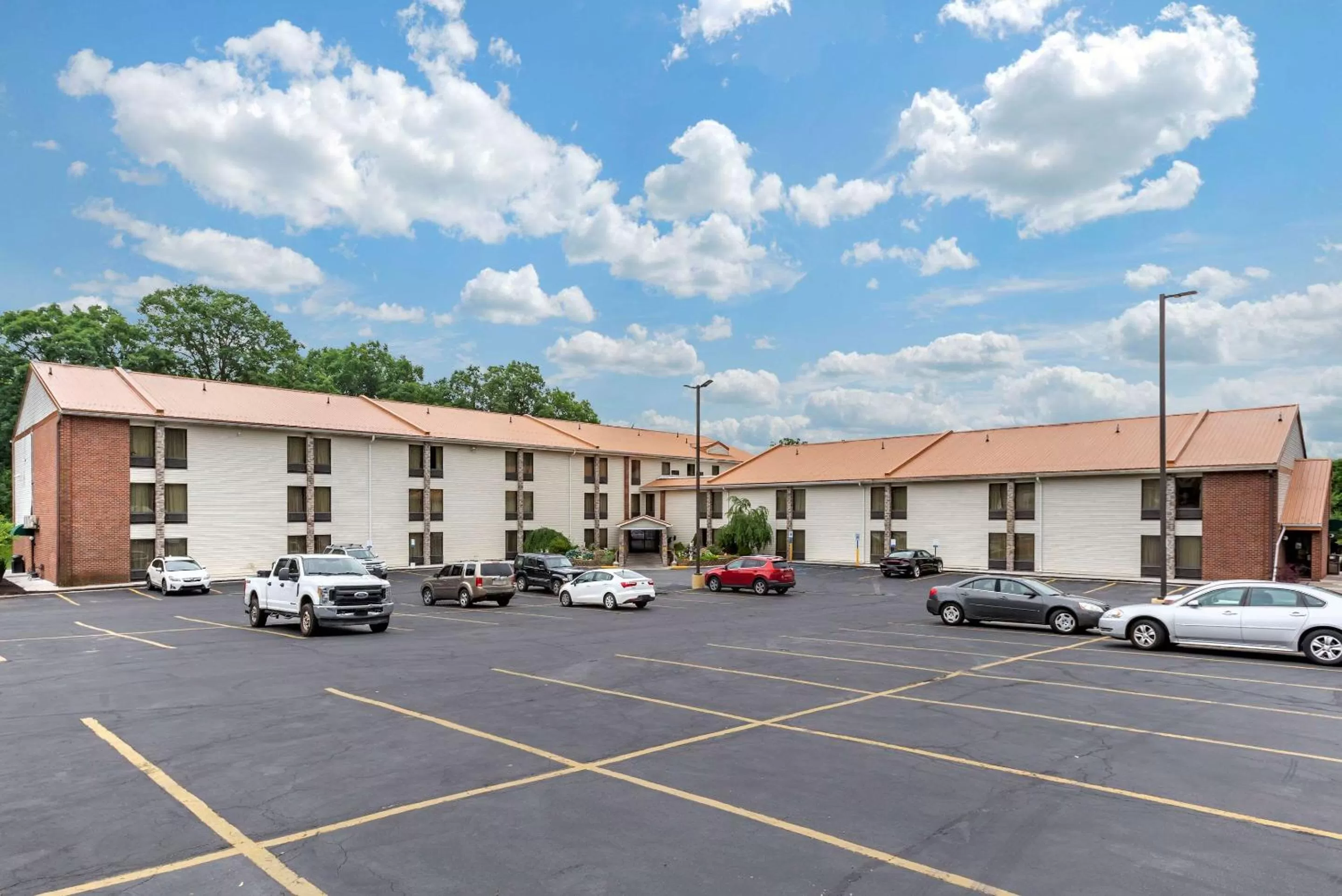 Property building in Comfort Inn West Hazleton