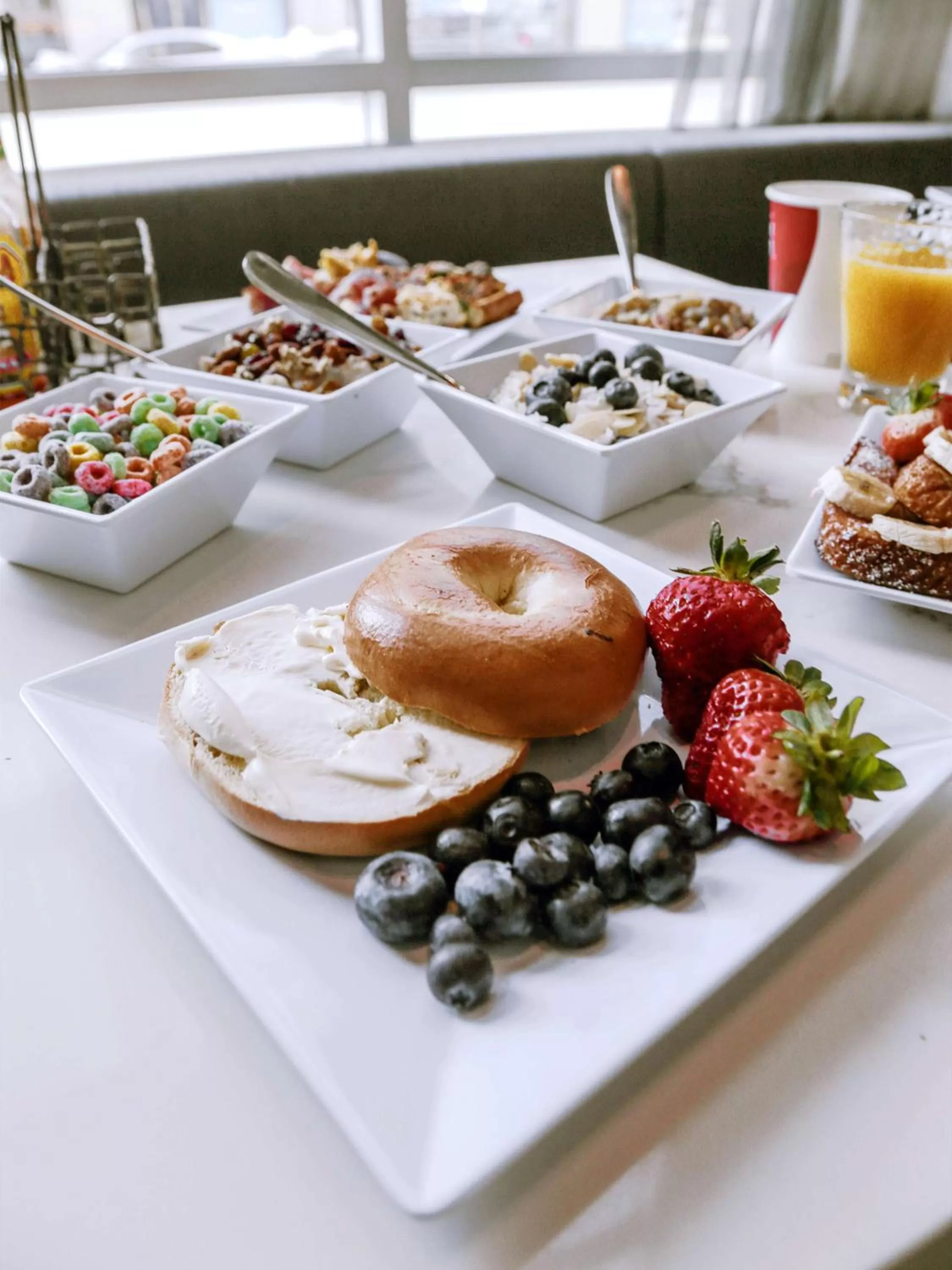 Restaurant/places to eat in Hyatt Place Arlington Courthouse